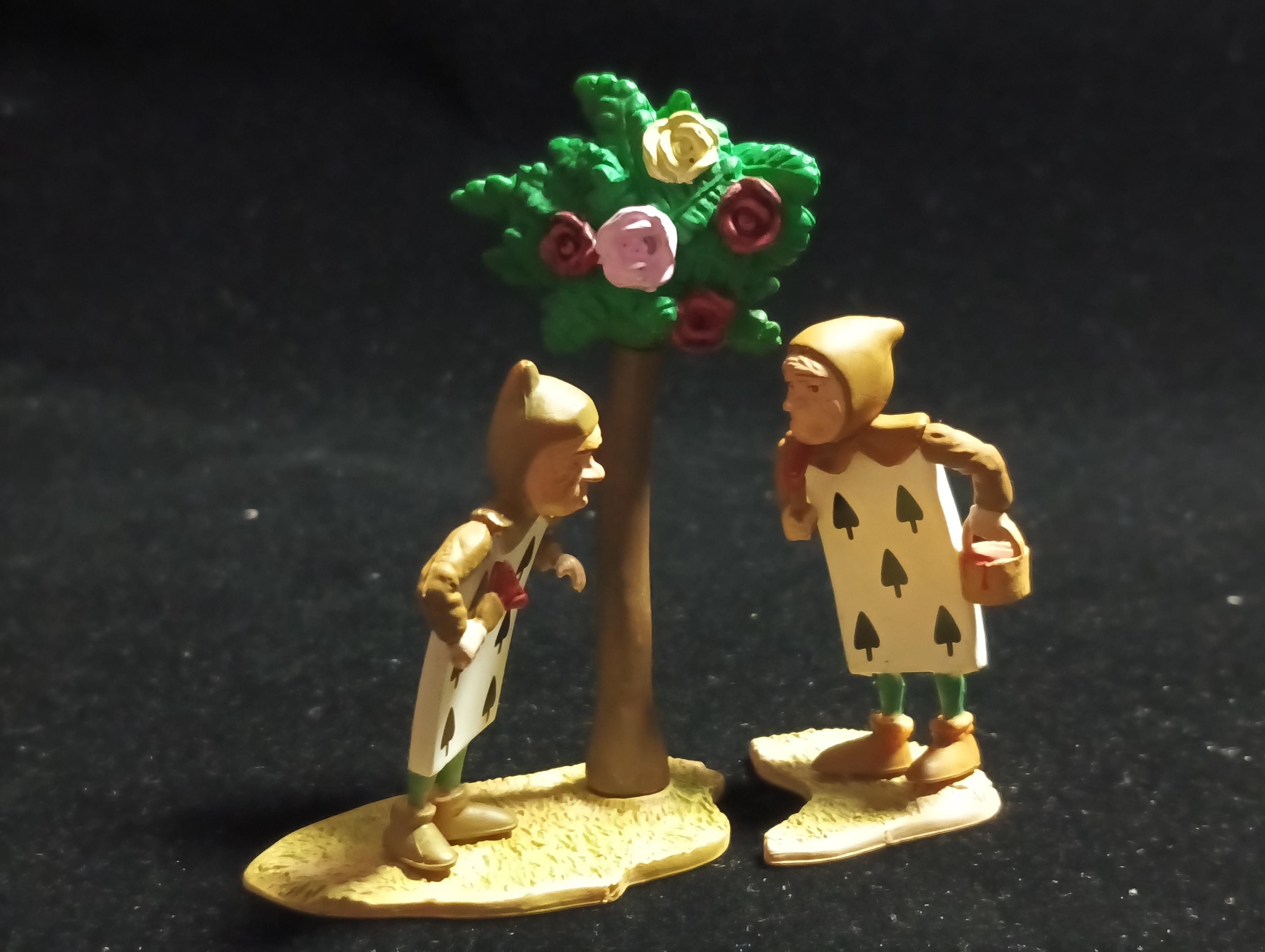 Kaiyodo Alice in Wonderland SPADES PAINTER mini figure Vintage 2003 Kaiyodo