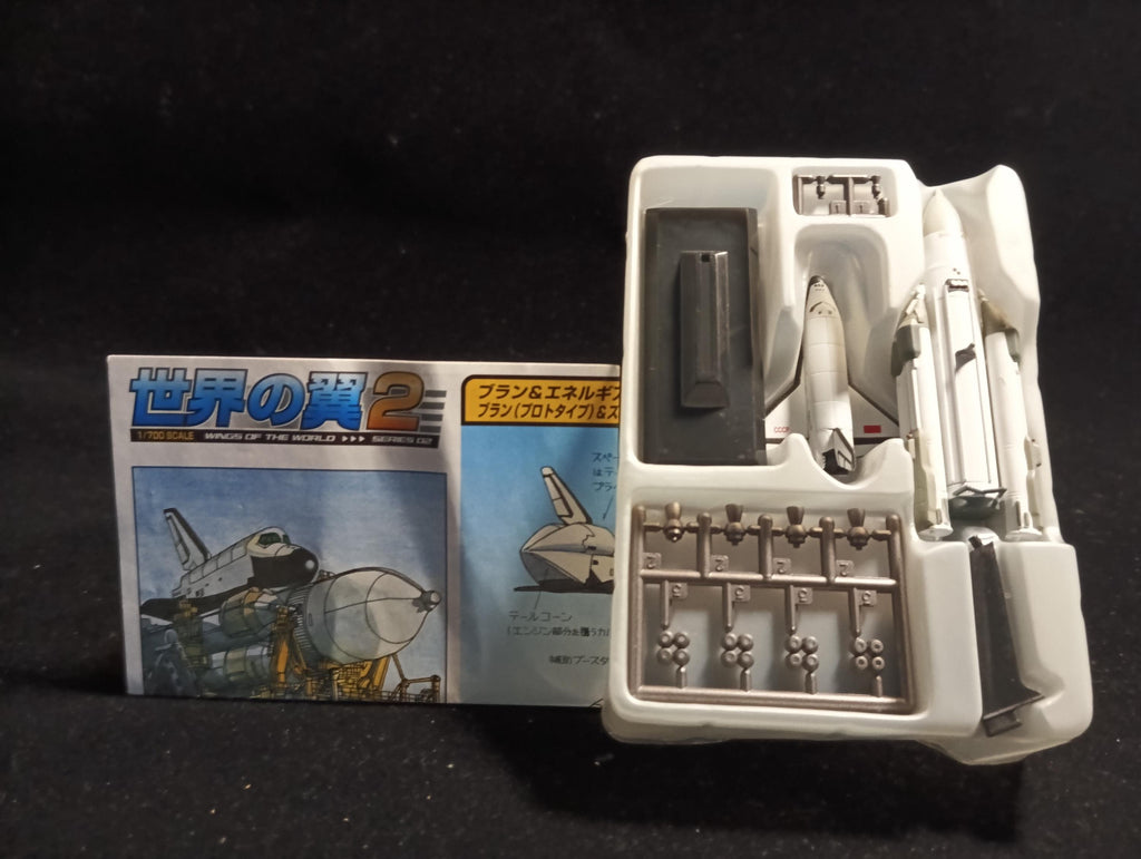 1/700 Buran & Energia (Soviet space shuttle) Takara Wings of the world Series 2