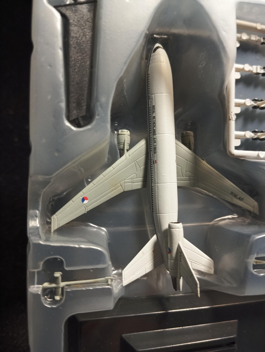 1/700 KDC-10 Royal Netherlands Air Force Takara Wings of the world Series 2