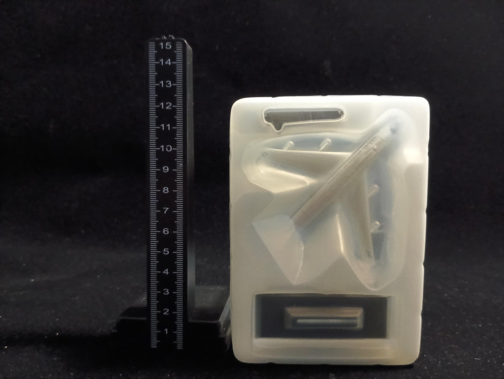 1/700 B747 Knee Cap Takara Wings of the world Series 2