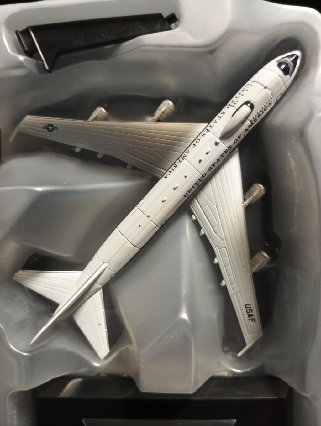 1/700 B747 Knee Cap Takara Wings of the world Series 2