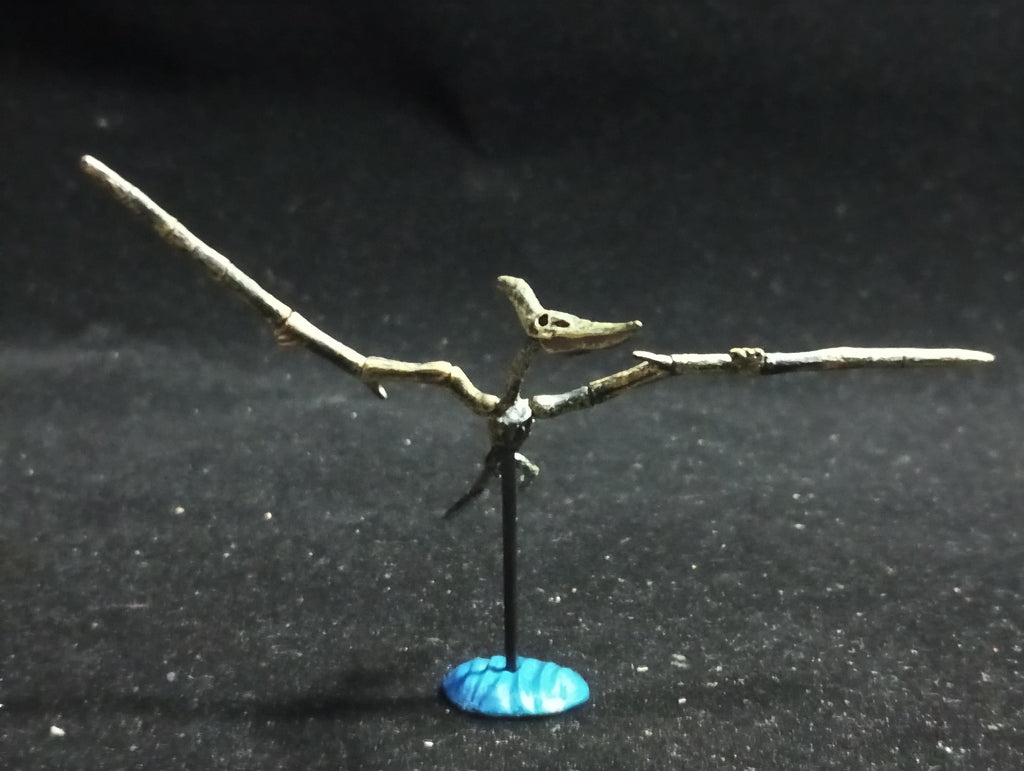 Miniature Dinosaur Pteranodon Skeleton Figurine -  Furuta
