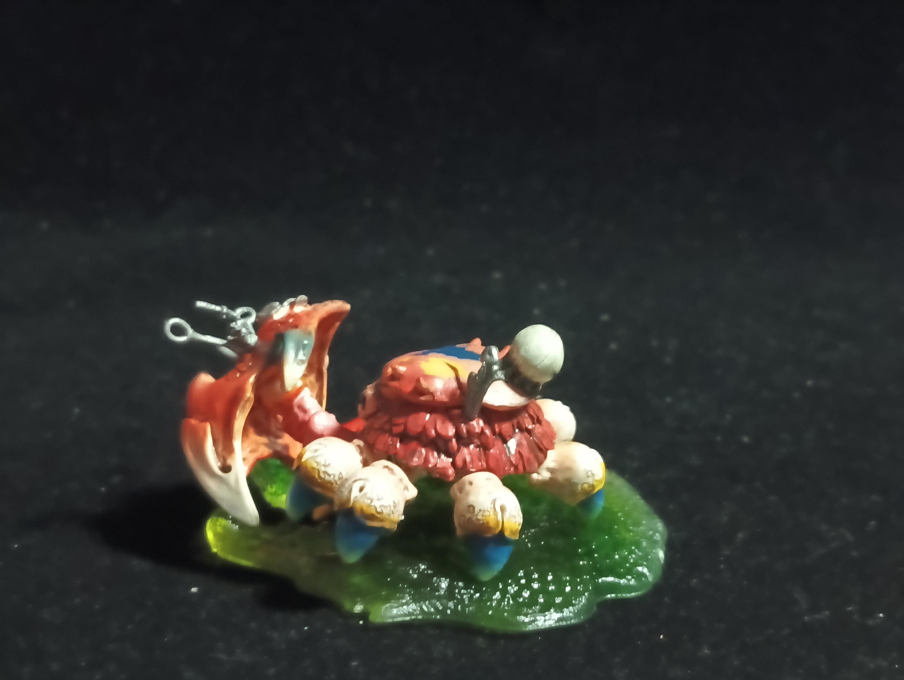 Square Enix Final Fantasy Creatures Figure Chromium – Giant Crab