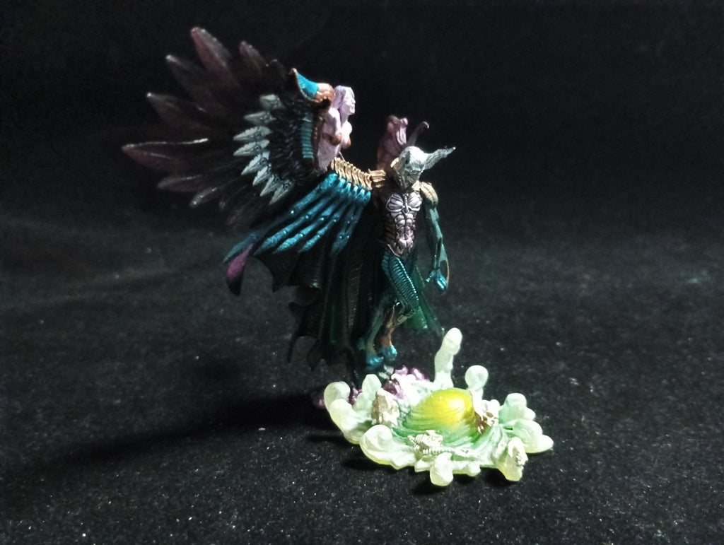 Square Enix Final Fantasy Creatures Figure final fantasy Zalera