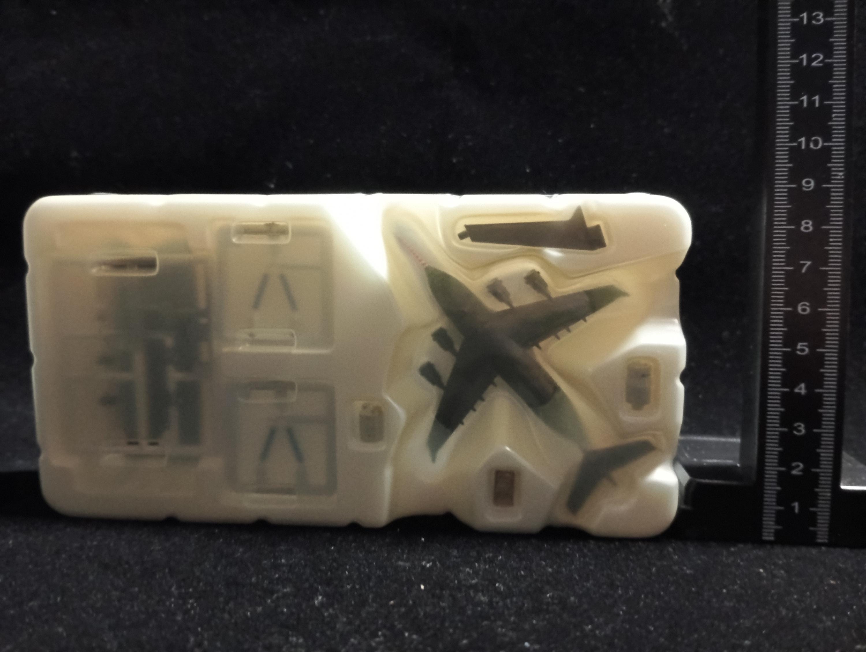 1/700 C-17A Globemaster III (prototype) transport aircraft "Takara Wings of the world DX : Beyond the Stratosphere"