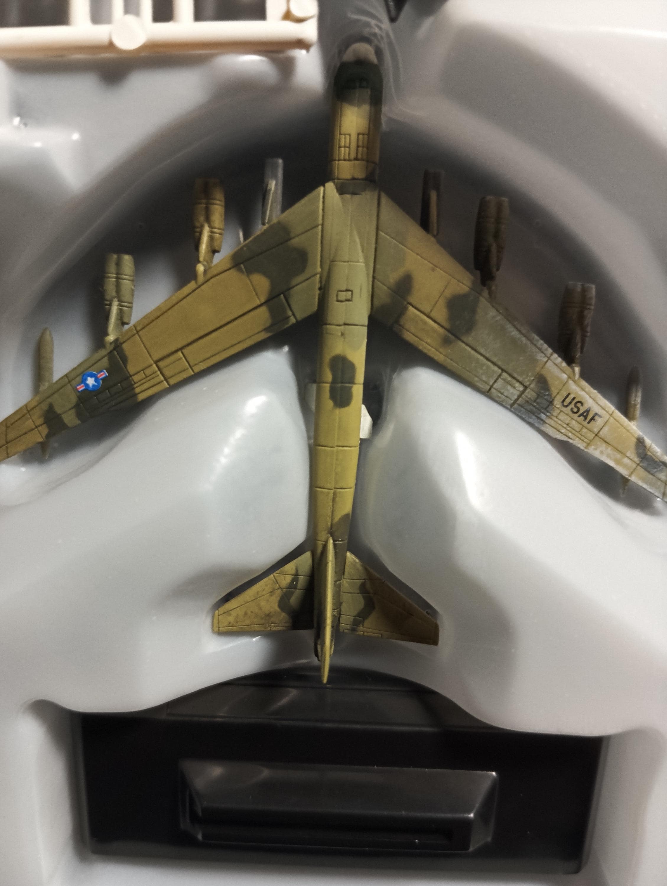 1/700 B-52H European One US Strategic Air Command Boeing Strategic Bomber "Takara Wings of the world series 1"