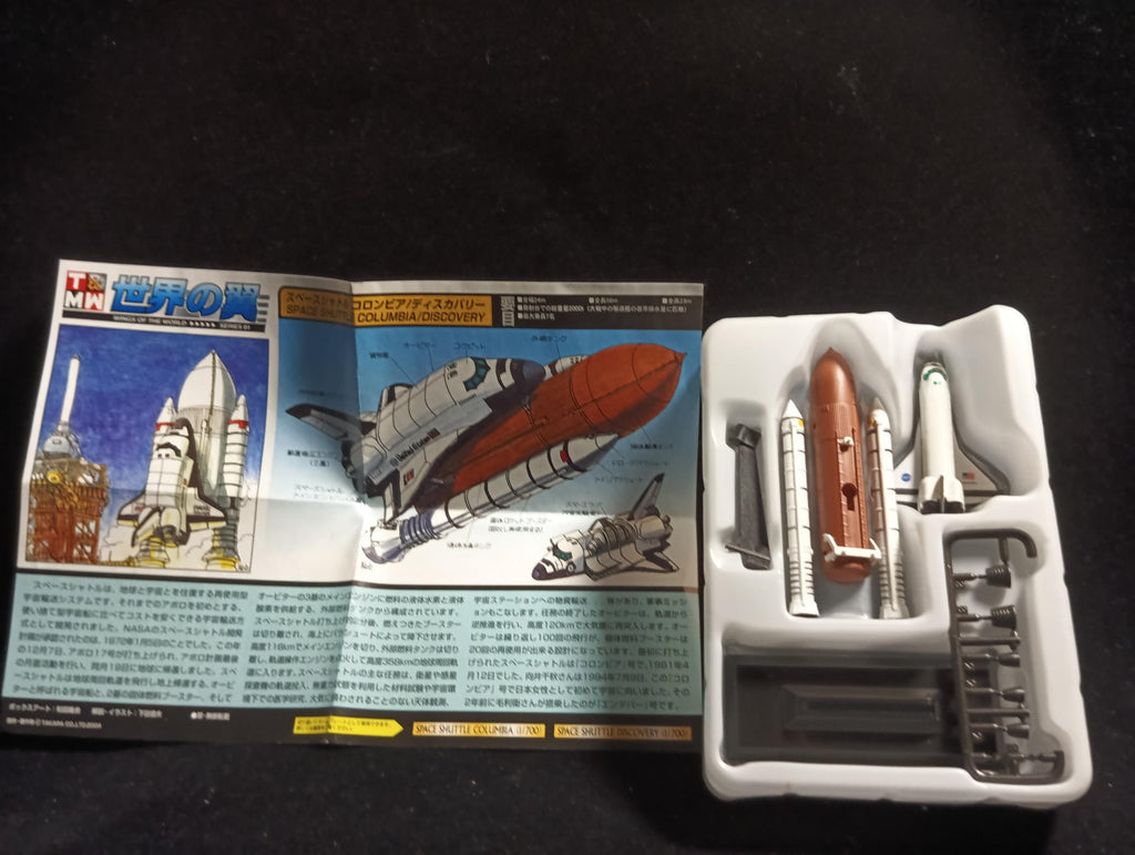 1/700 Space Shuttle Discovery NASA "Takara Wings of the world series 1"
