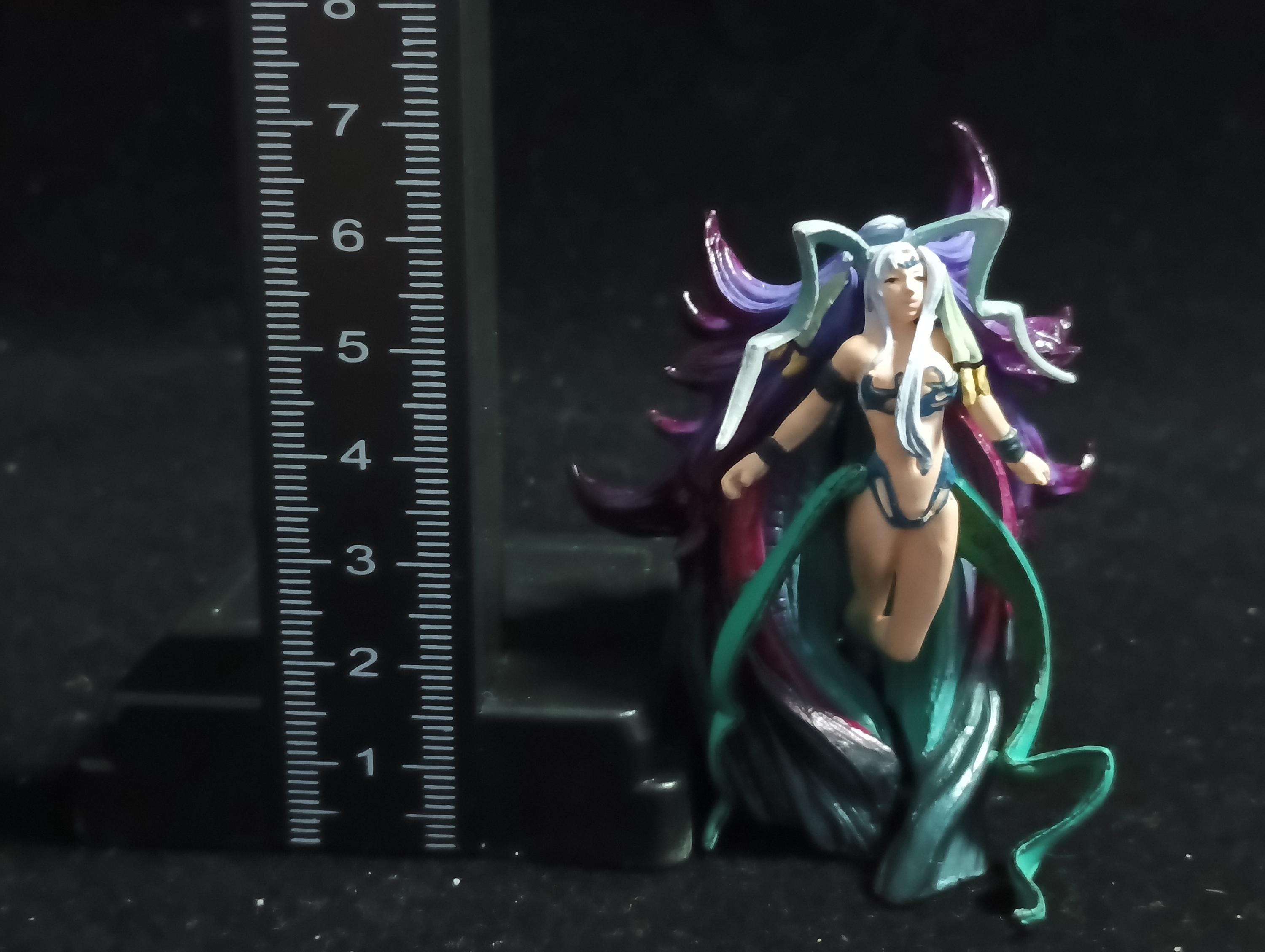 Final Fantasy X Square Enix Trading Arts Toy - Lady Yunalesca