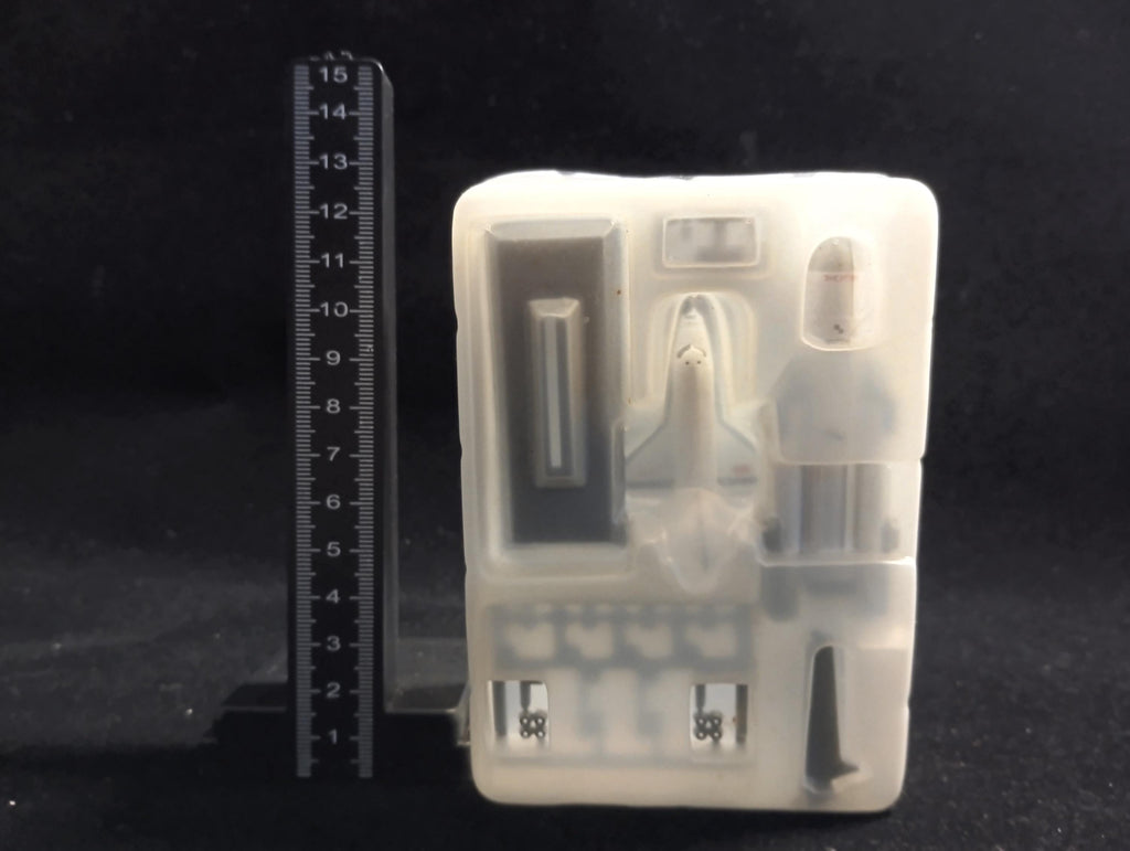 1/700 Buran & Energia (Soviet space shuttle) Takara Wings of the world Series 2