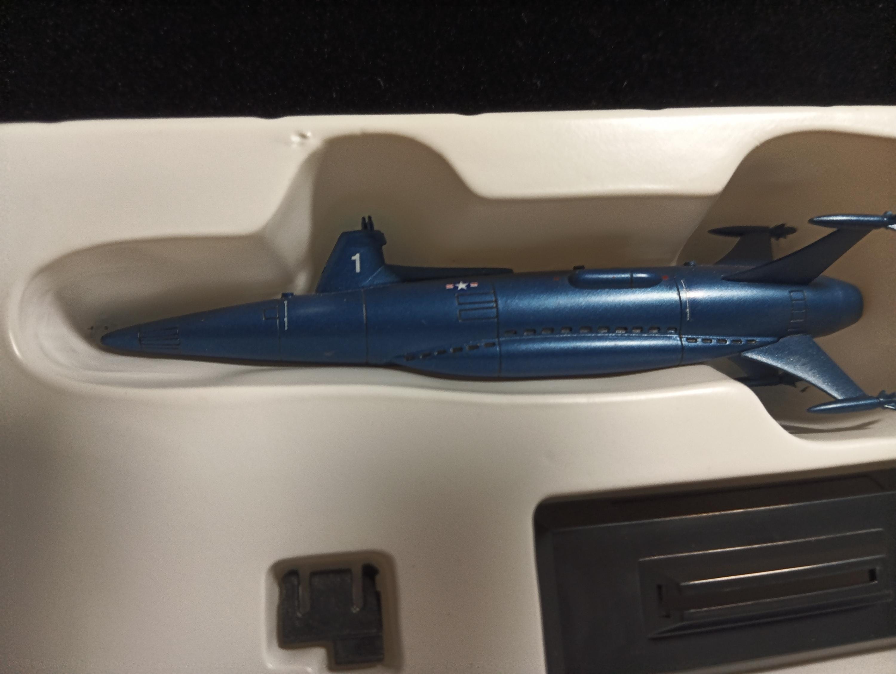 Takara Ship of the World Series 04 1/1000 Blue No. 1 Corback