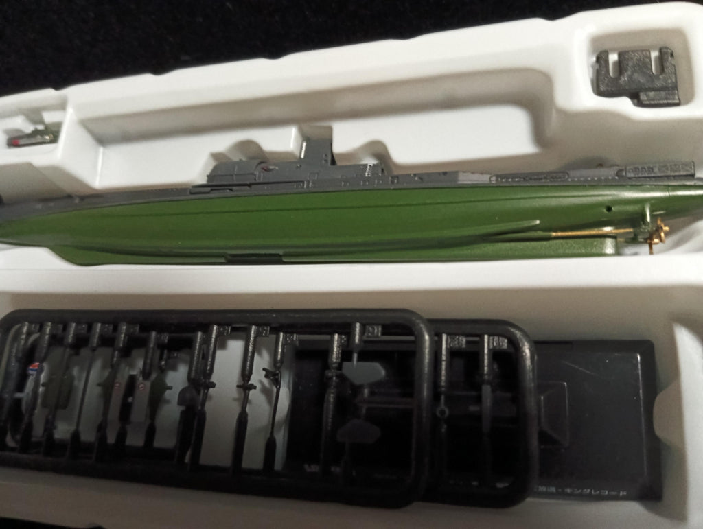 Takara World Ship Lorelei  1/700 Scale Secret Item Surcouf Submarine (France, 1938)