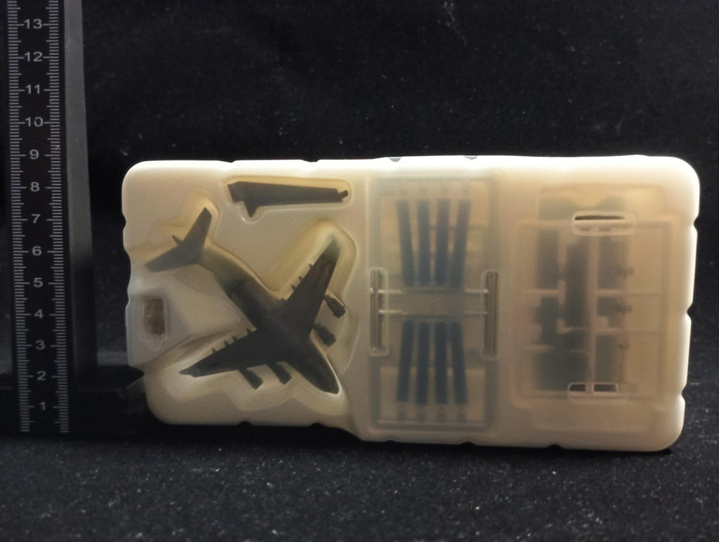 1/700 C-17A Globemaster III  "Takara Wings of the world DX : Beyond the Stratosphere"