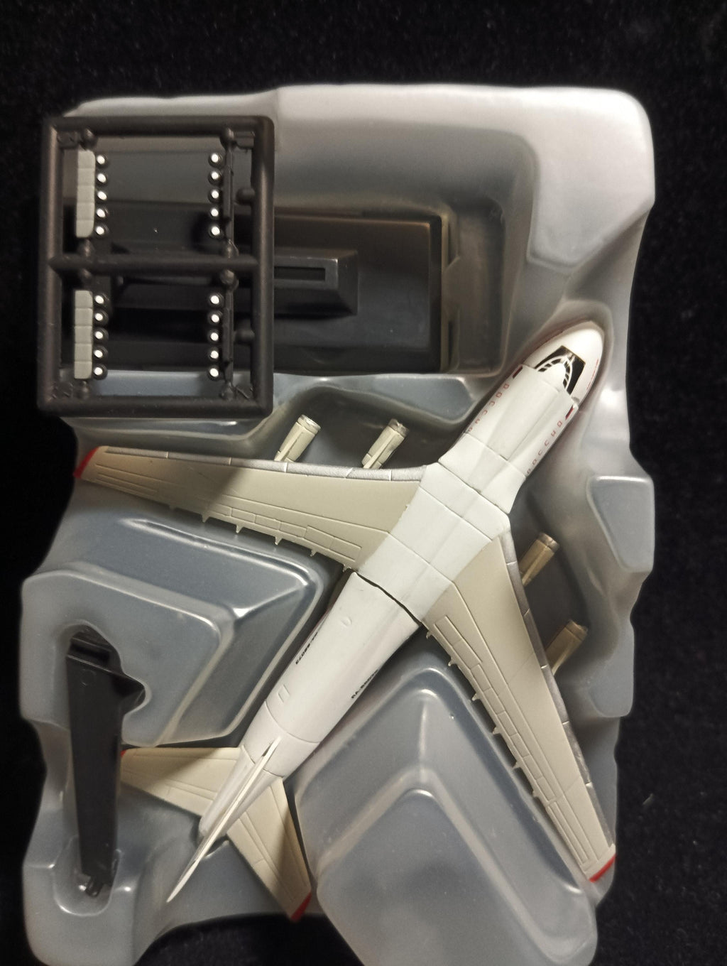 1/700 An-124 (Russian government special aircraft) Wings of the world 2 Takara