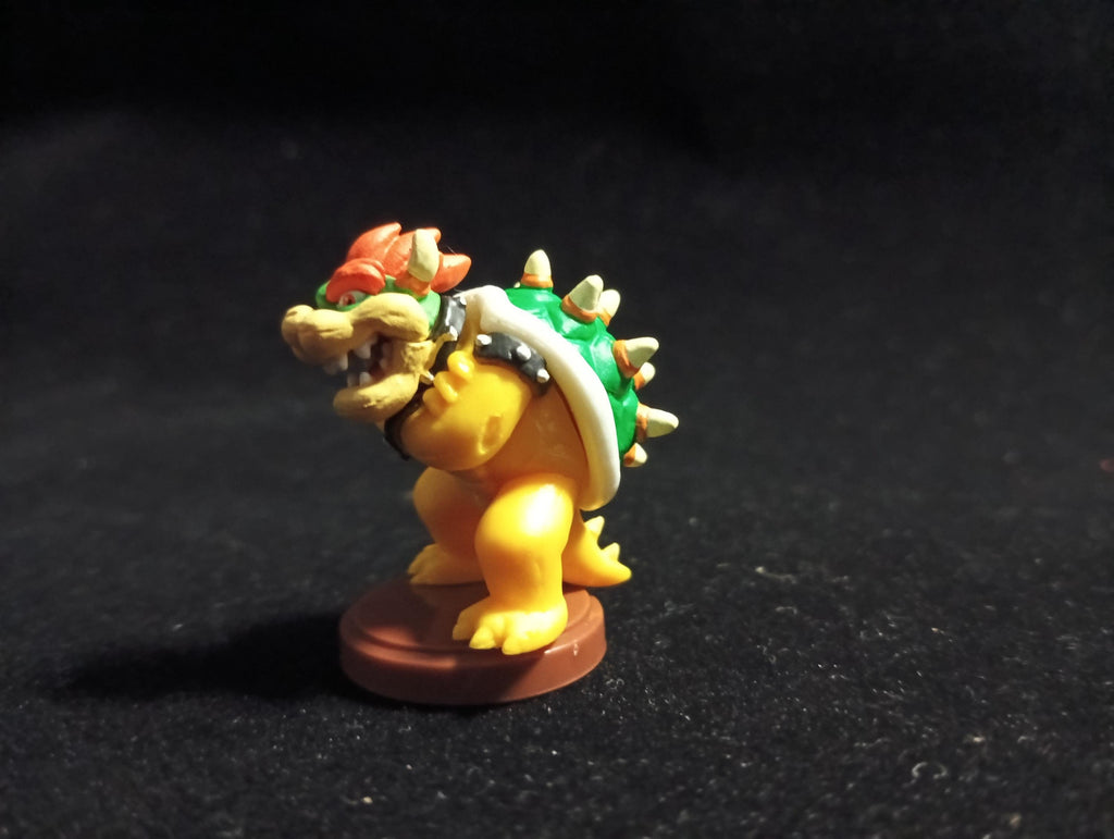 New Super Mario Bros Wii 3 Figure Bowser