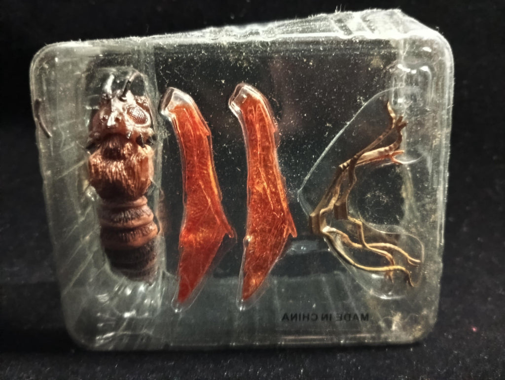 Special Effects Encyclopedia Murder Highly Toxic Insect(Red) Iwakura
