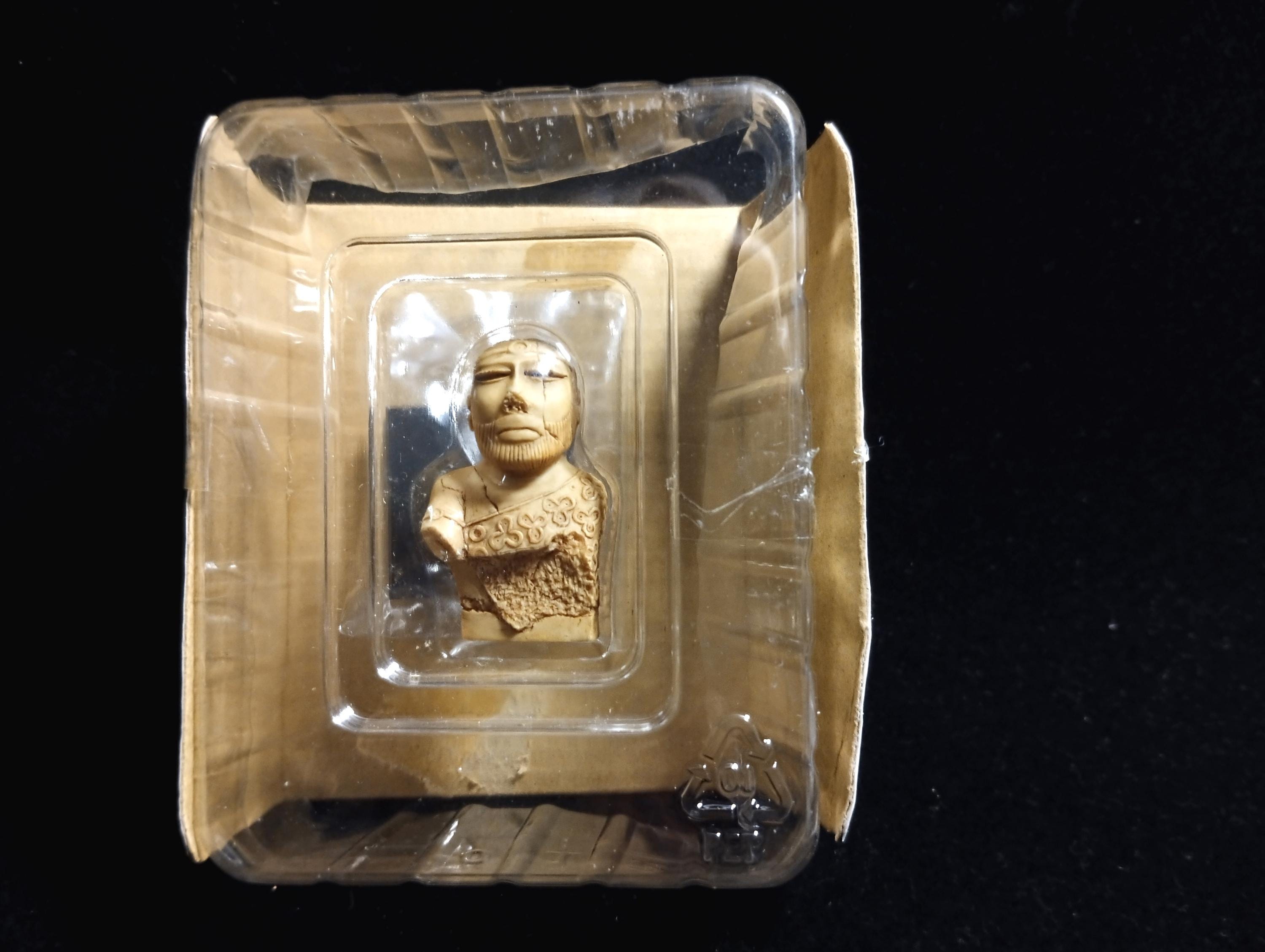 Kaiyodo Collect Club Ancient Civilizations I Figure - Priest King Statue