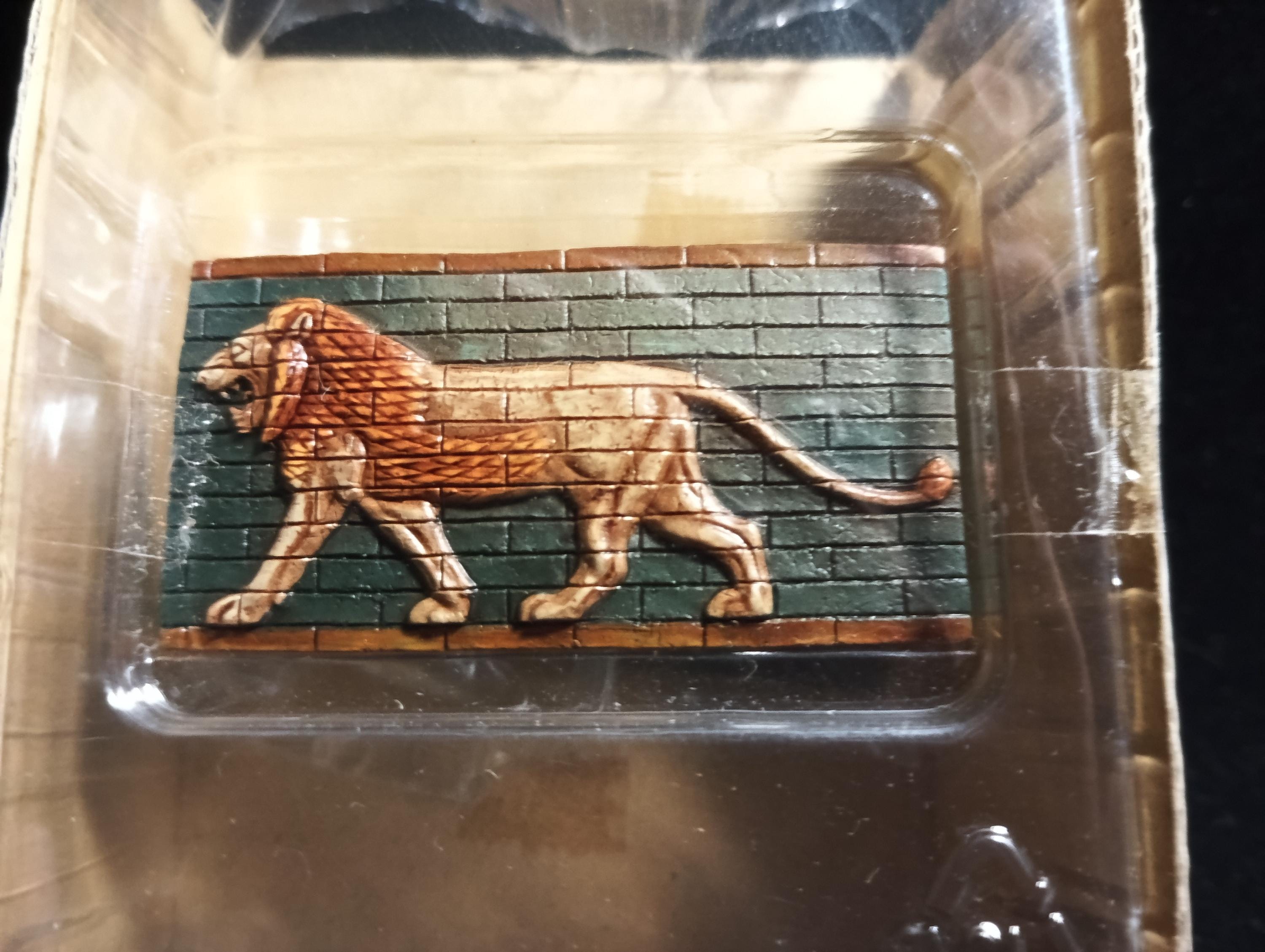 Kaiyodo Collect Club Ancient Civilizations I Figure - Brick decoration of a walking lion statue
