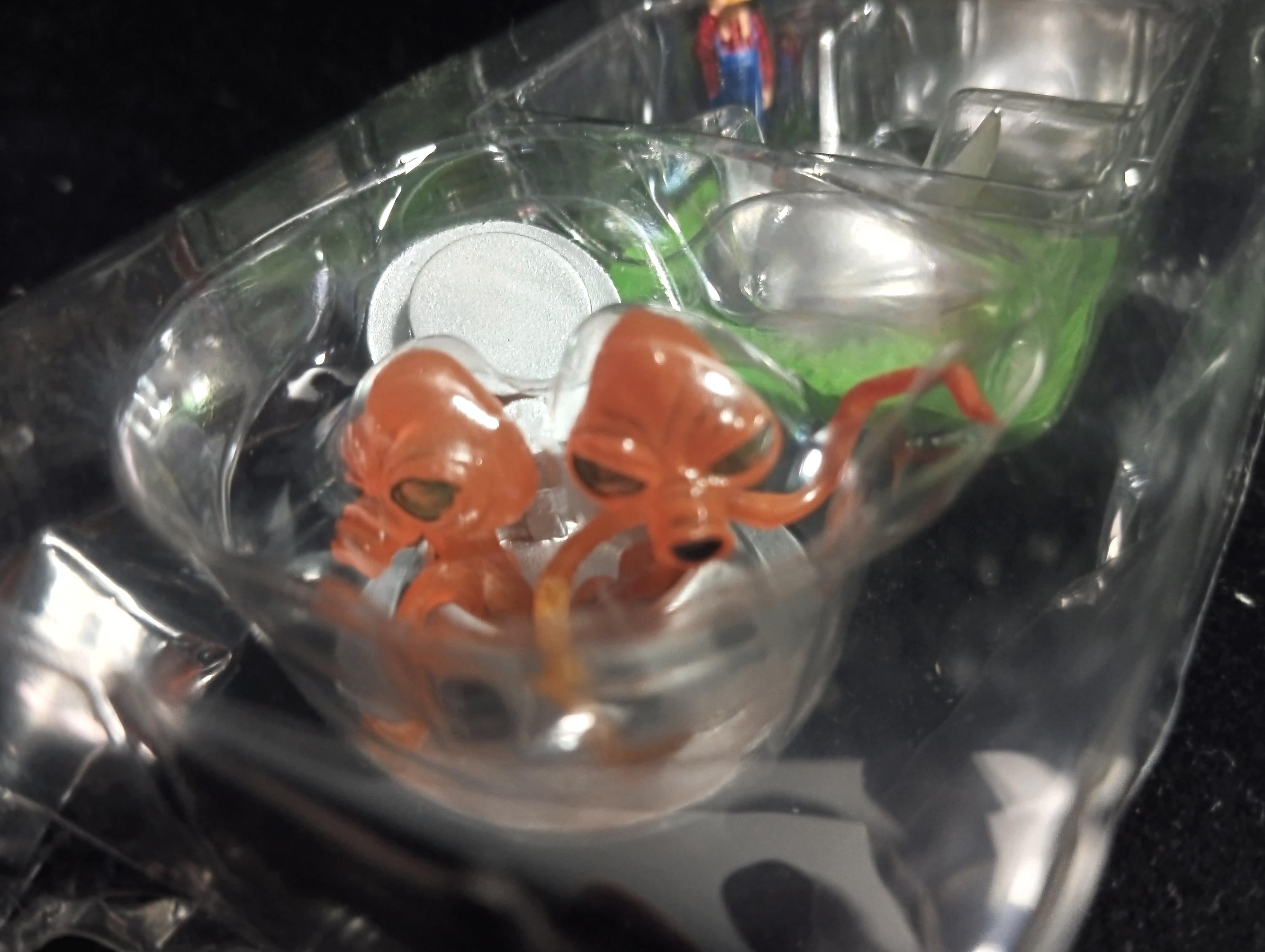 Kaiyodo Collect Club Seven Wonders Figure - Martian Invasion