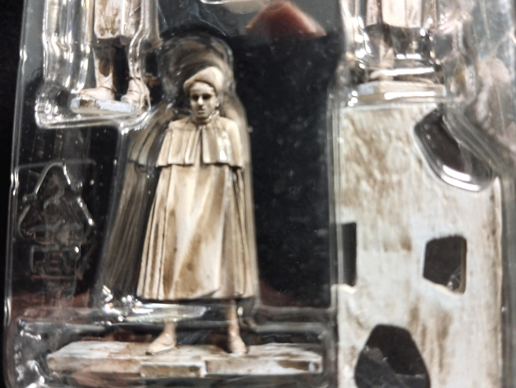Kaiyodo Collect Club Seven Wonders Figure - Captured Alien (Sliver version)