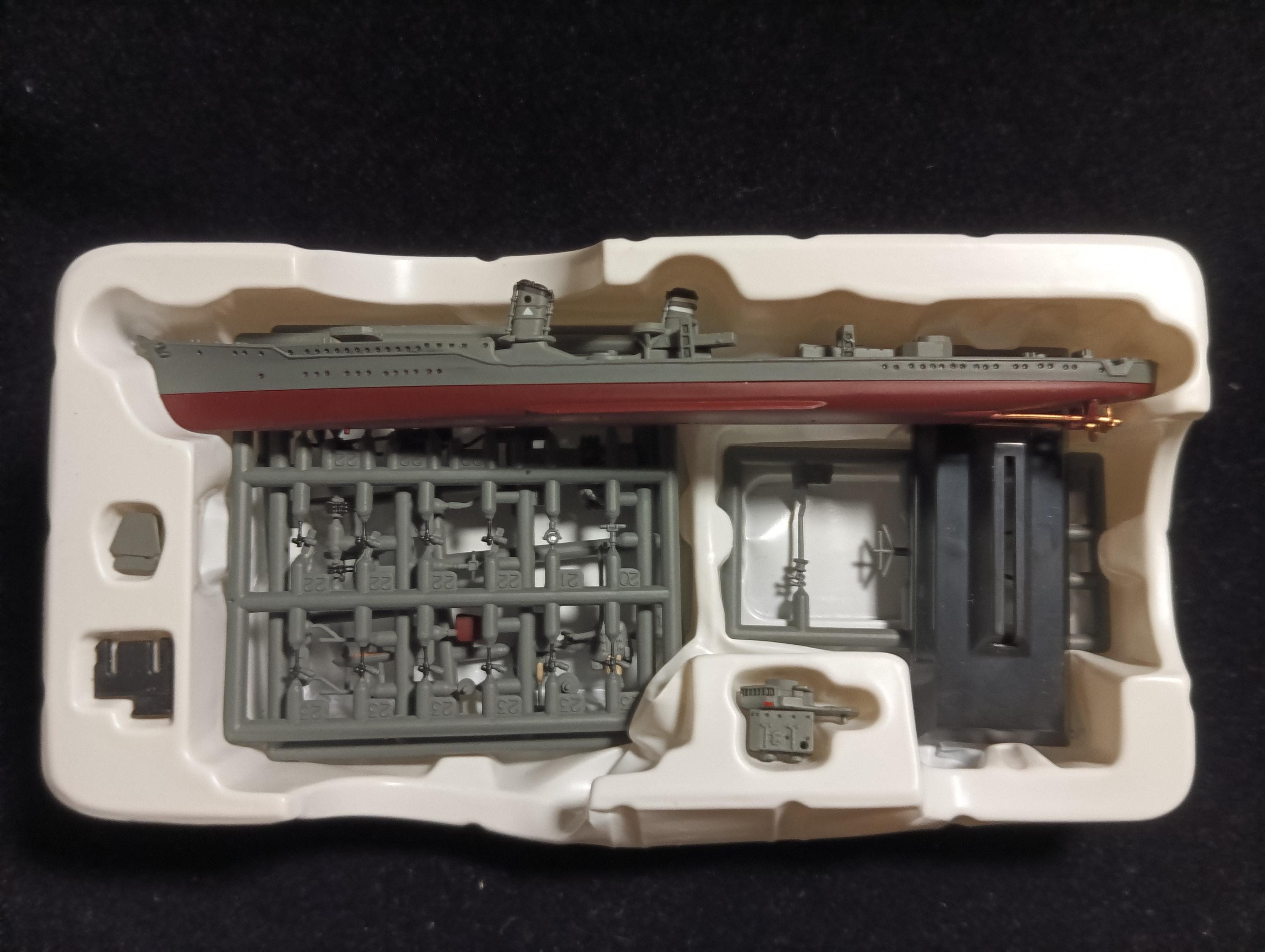 1/144 Takara Men's Yamato Navy Hatsuharu-class Destroyer Hatsushimo (1945 Final) Special Torpedo Squadron Kikusui Tenichi-go Operation