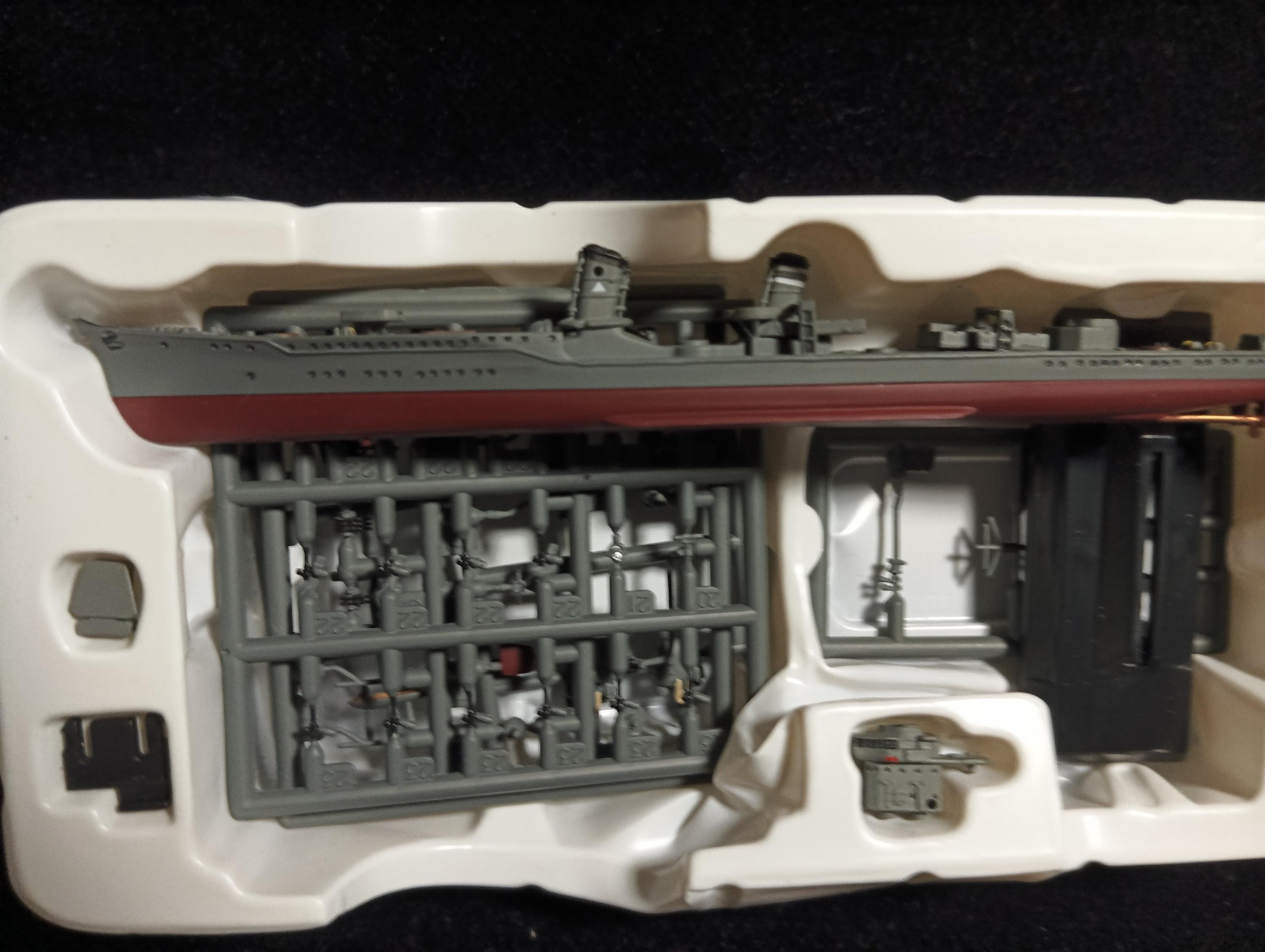 1/144 Takara Men's Yamato Navy Hatsuharu-class Destroyer Hatsushimo (1945 Final) Special Torpedo Squadron Kikusui Tenichi-go Operation