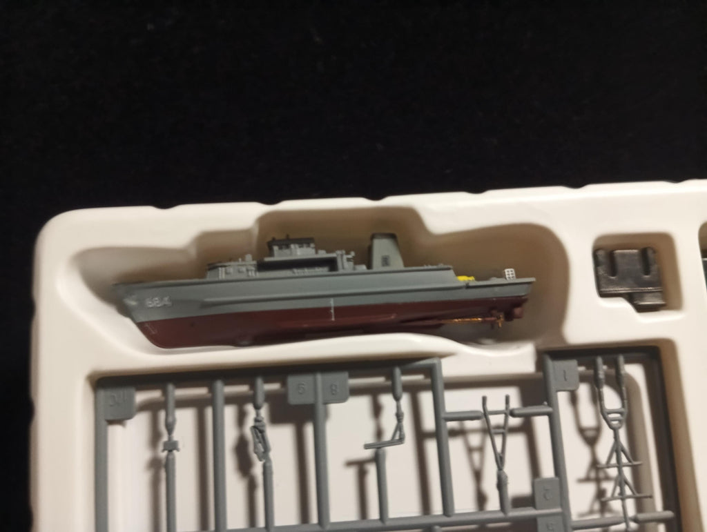 Takara Aegis of the Boukoku Atsumi Version #06: 1/700 JMSDF Sugashima class JDS "Naoshima" MSC-684
