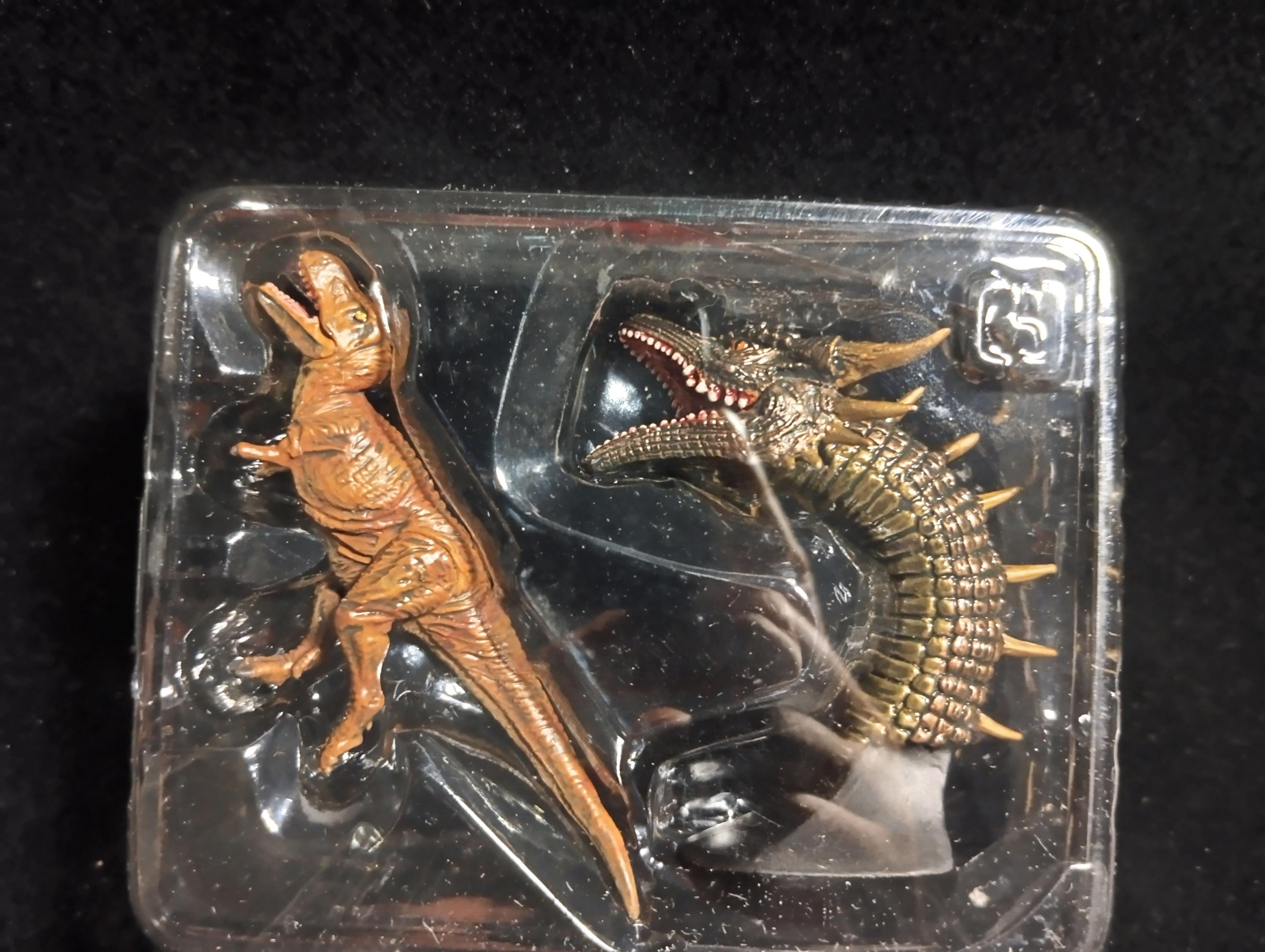Iwakura Toho Special Effects King Ghidorah vs Tyrannosaurus