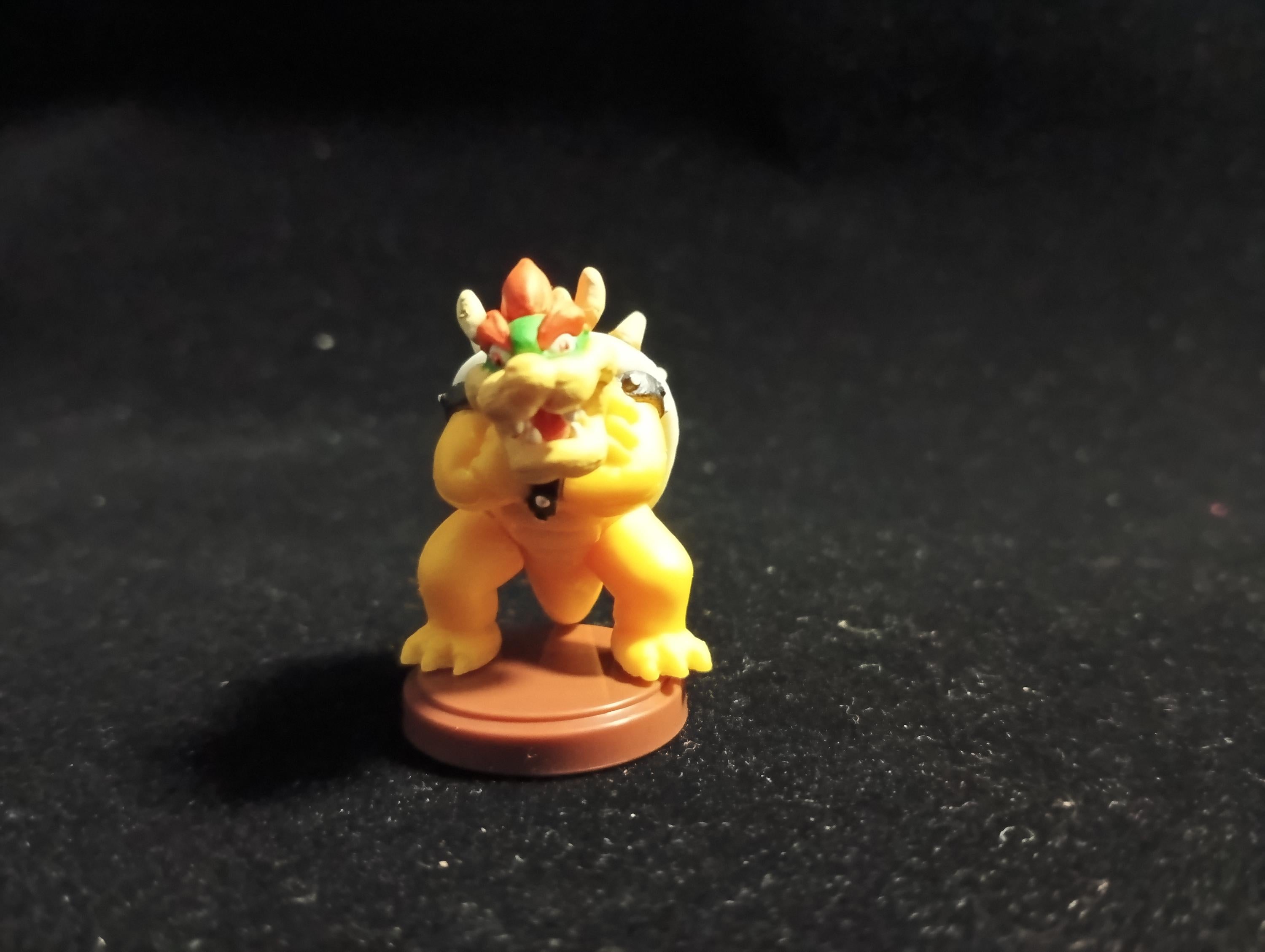 New Super Mario Bros Wii 3 Figure Bowser