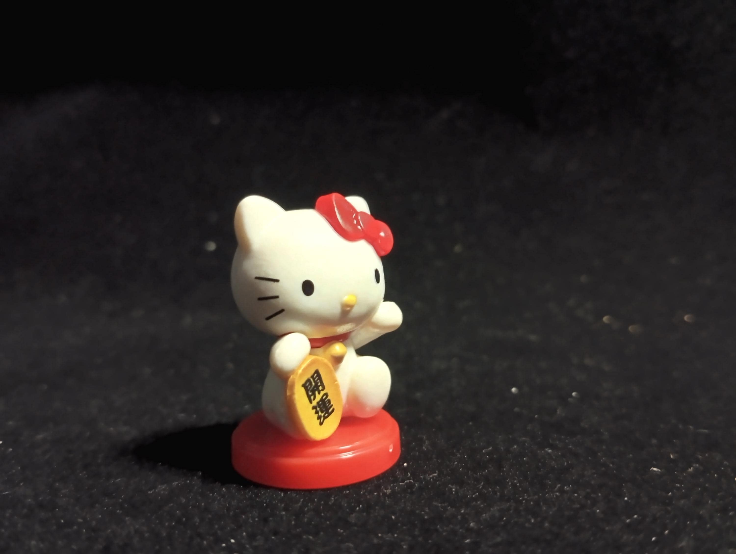 Japan Hello Kitty Furuta Choco Egg Beckoning Lucky Cat