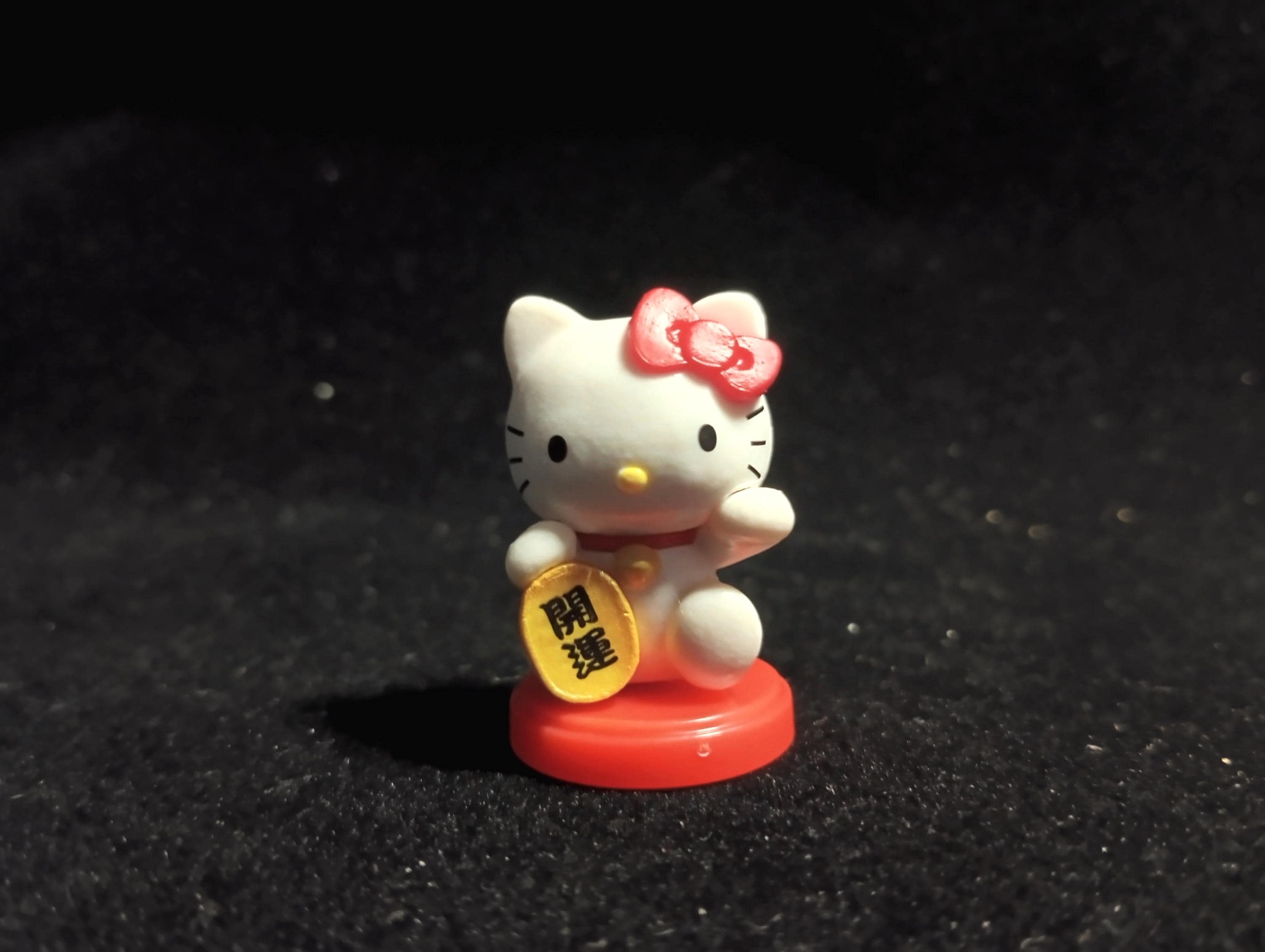 Japan Hello Kitty Furuta Choco Egg Beckoning Lucky Cat