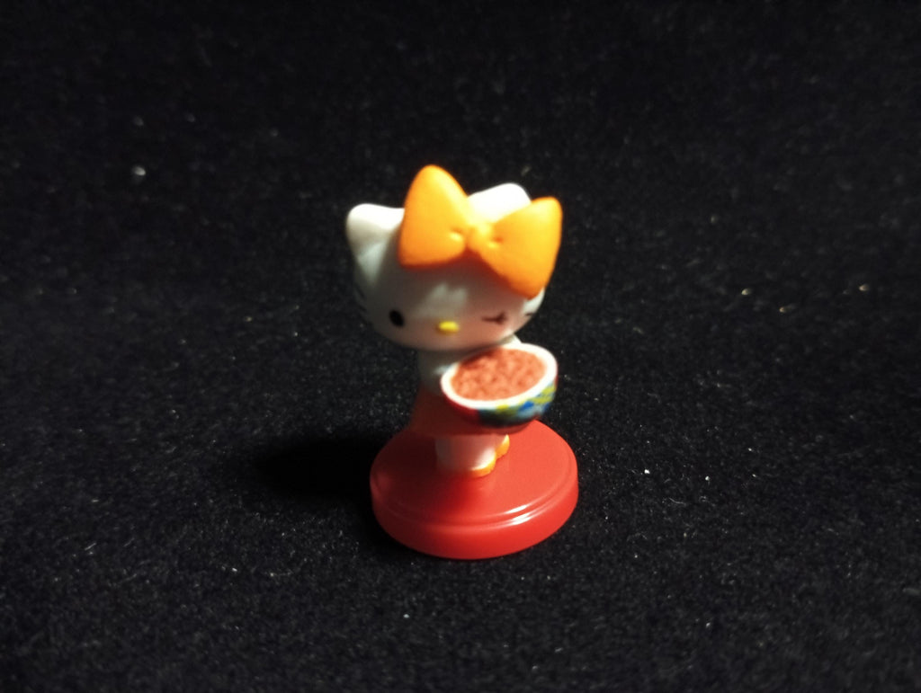 Japan Hello Kitty Furuta Choco Egg Hello Kitty x Yoshinoya