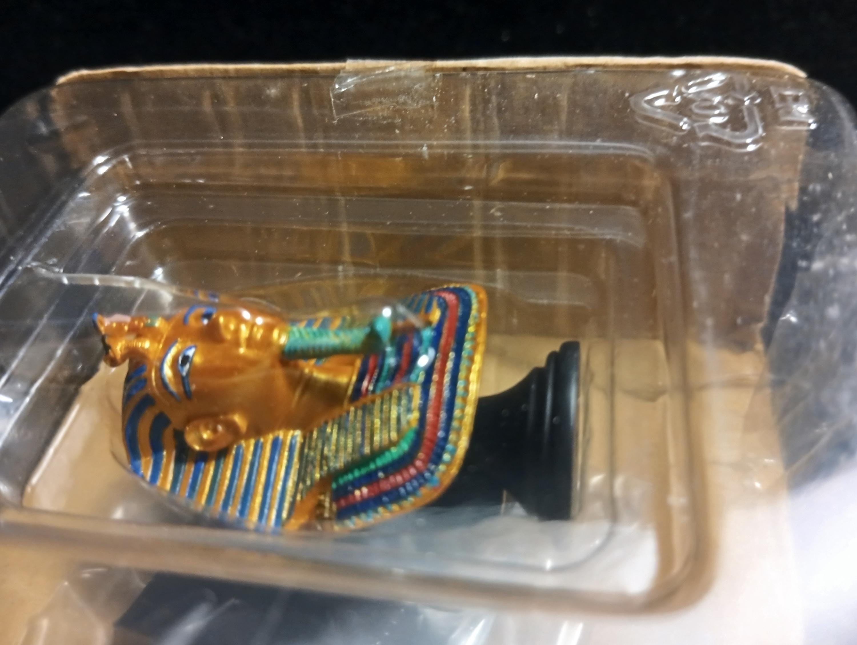 Kaiyodo Collect Club Ancient Civilizations I Figure - Golden Mask of King Tutankhamun
