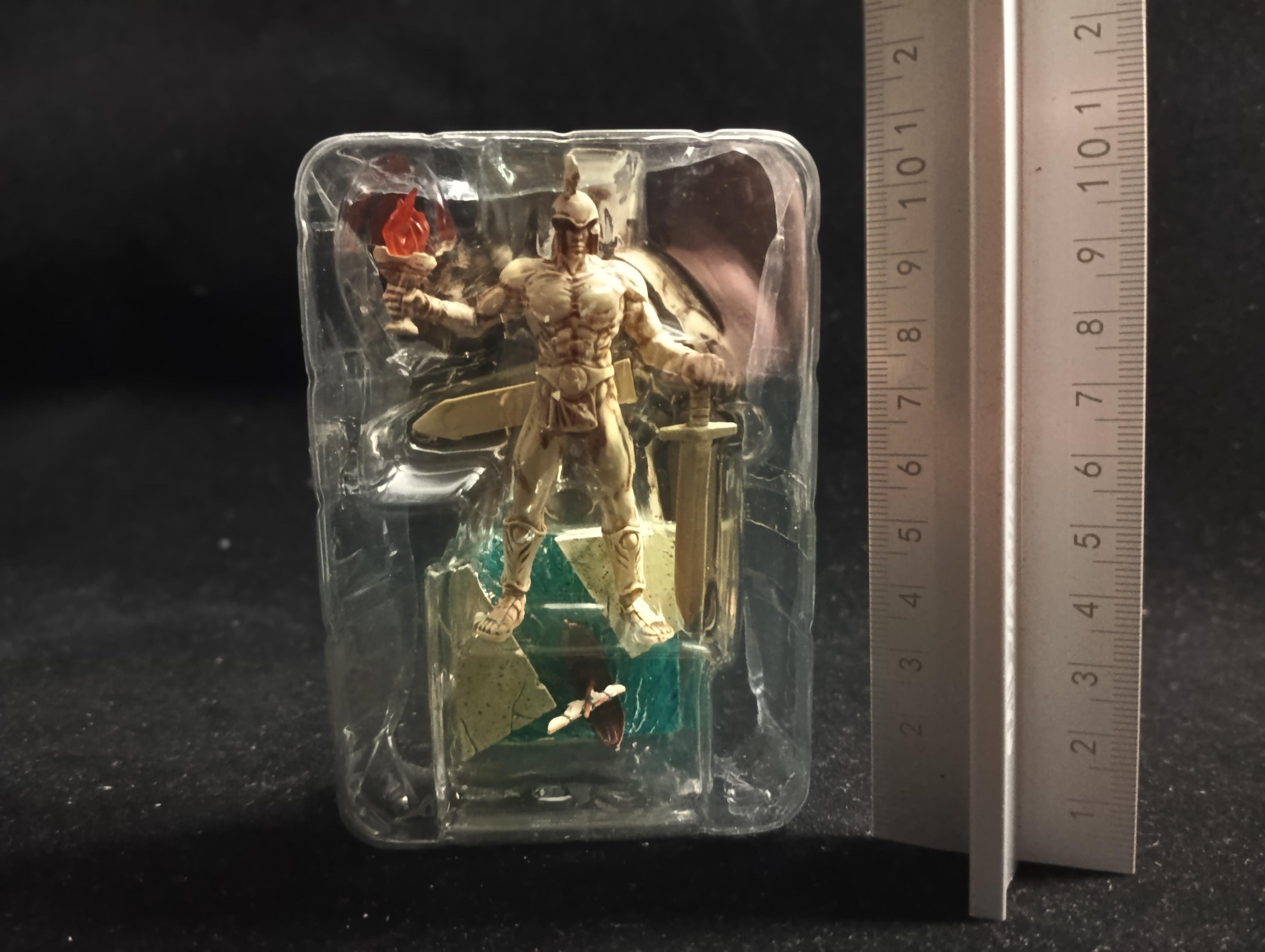 Kaiyodo Collect Club Seven Wonders Figure Ragoku Island Giant Statue