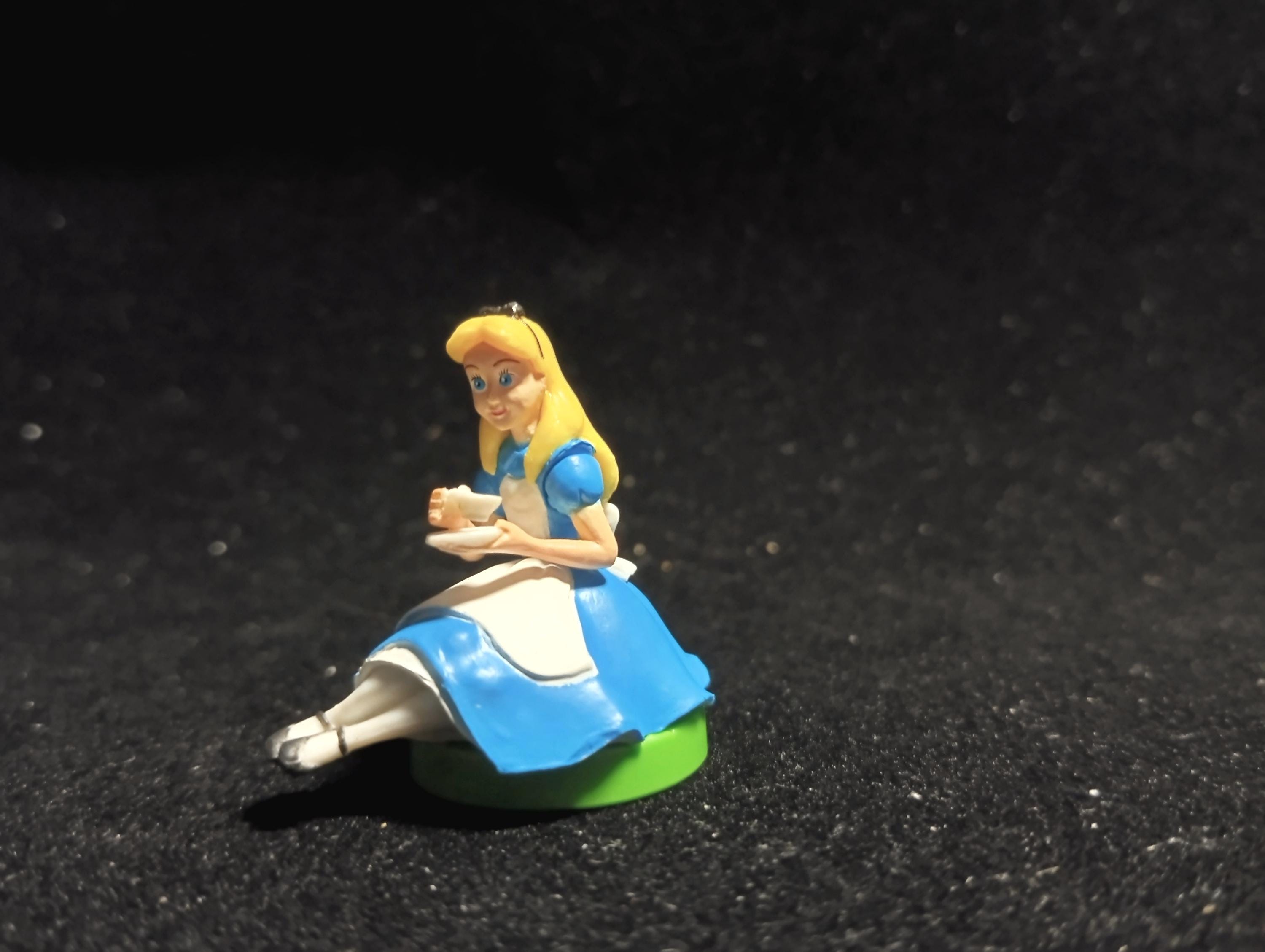 Japan Disney Furuta Choco Egg Alice