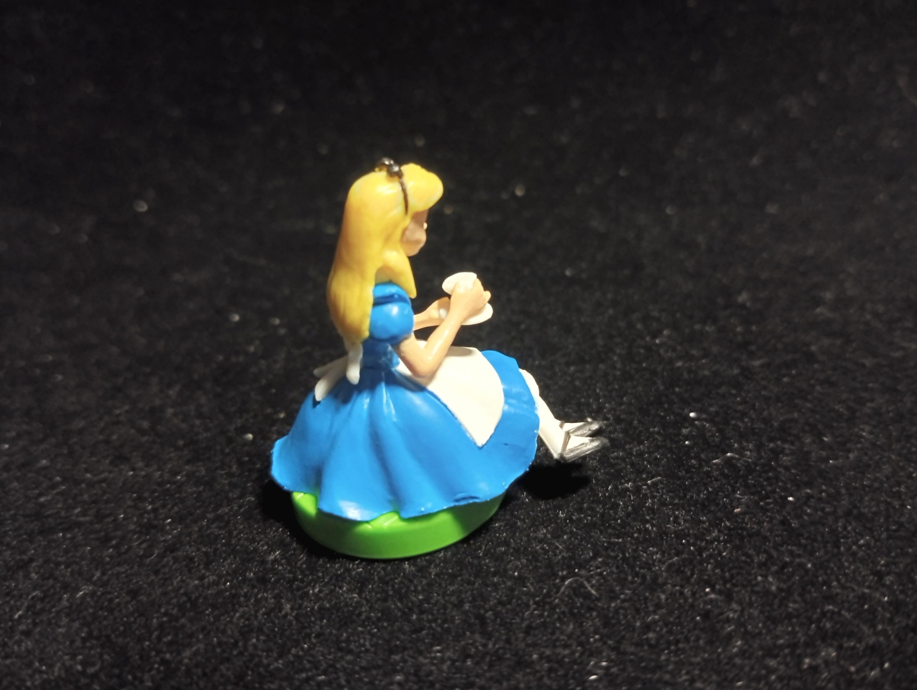 Japan Disney Furuta Choco Egg Alice