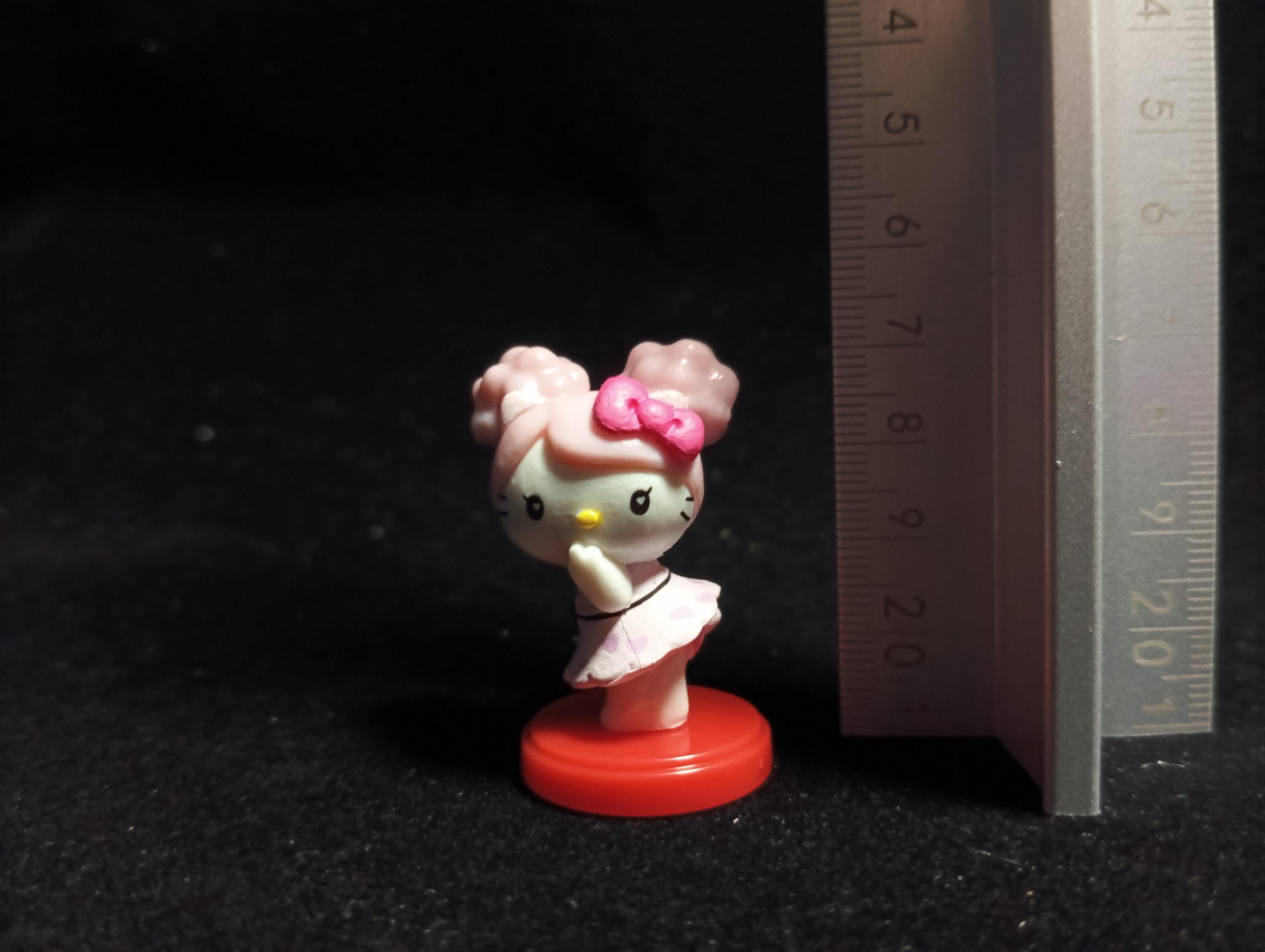 Japan Hello Kitty Furuta Choco Egg PEACH JOHN × Hello Kitty
