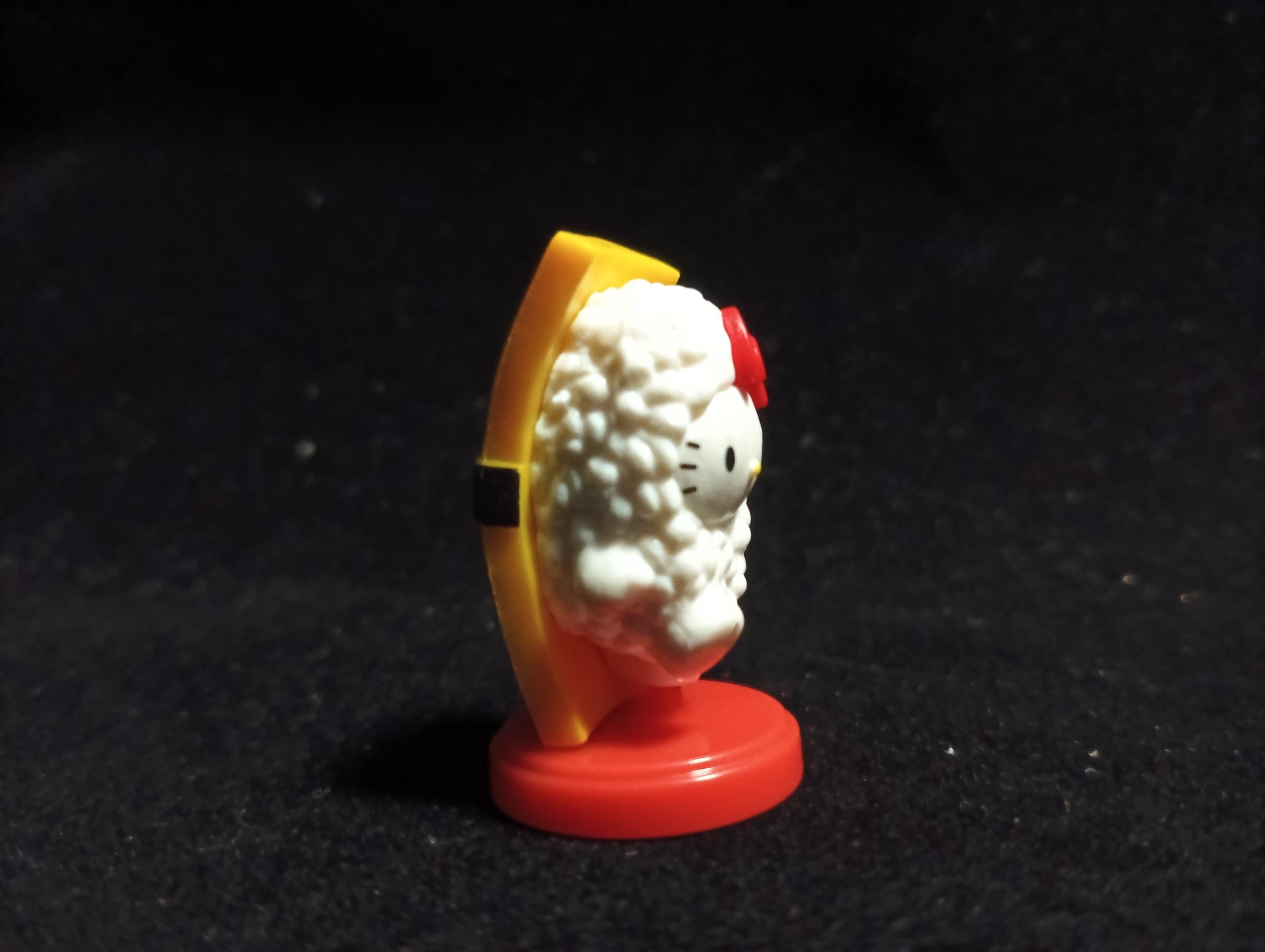 Japan Hello Kitty Furuta Choco Egg Beckoning Kitty Sushi