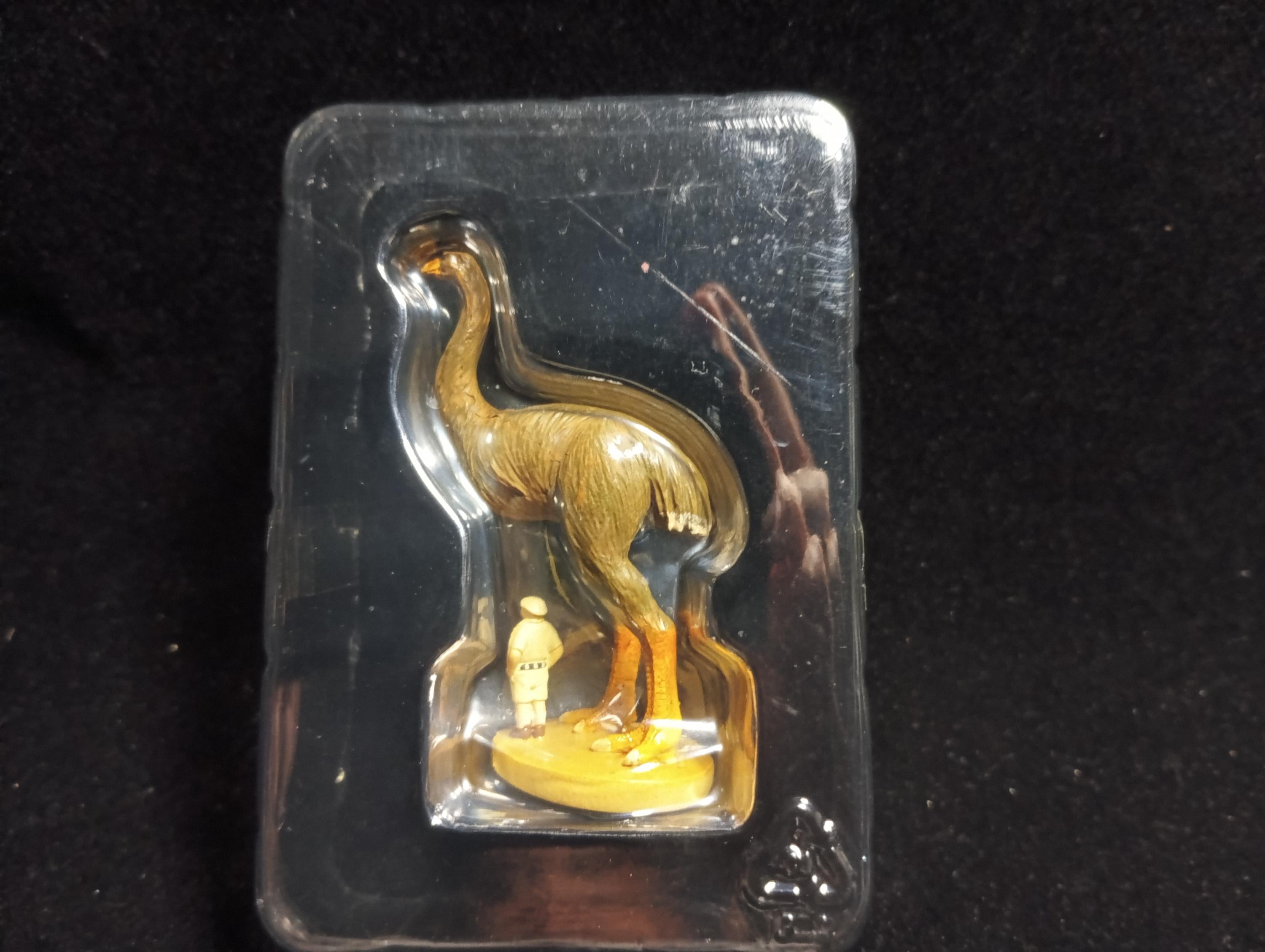 Kaiyodo Collect Club Seven Wonders Figure - "Giant Moa" Diorama