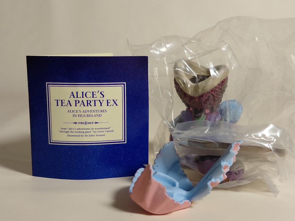 Kaiyodo Alice's Tea Party EX Figure Duchess (B)