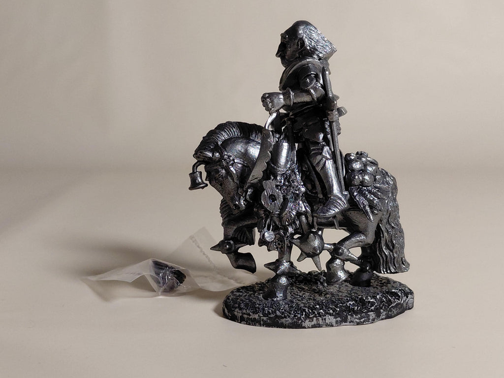 Kaiyodo Alice's Tea Party EX Figure White Knight (B)