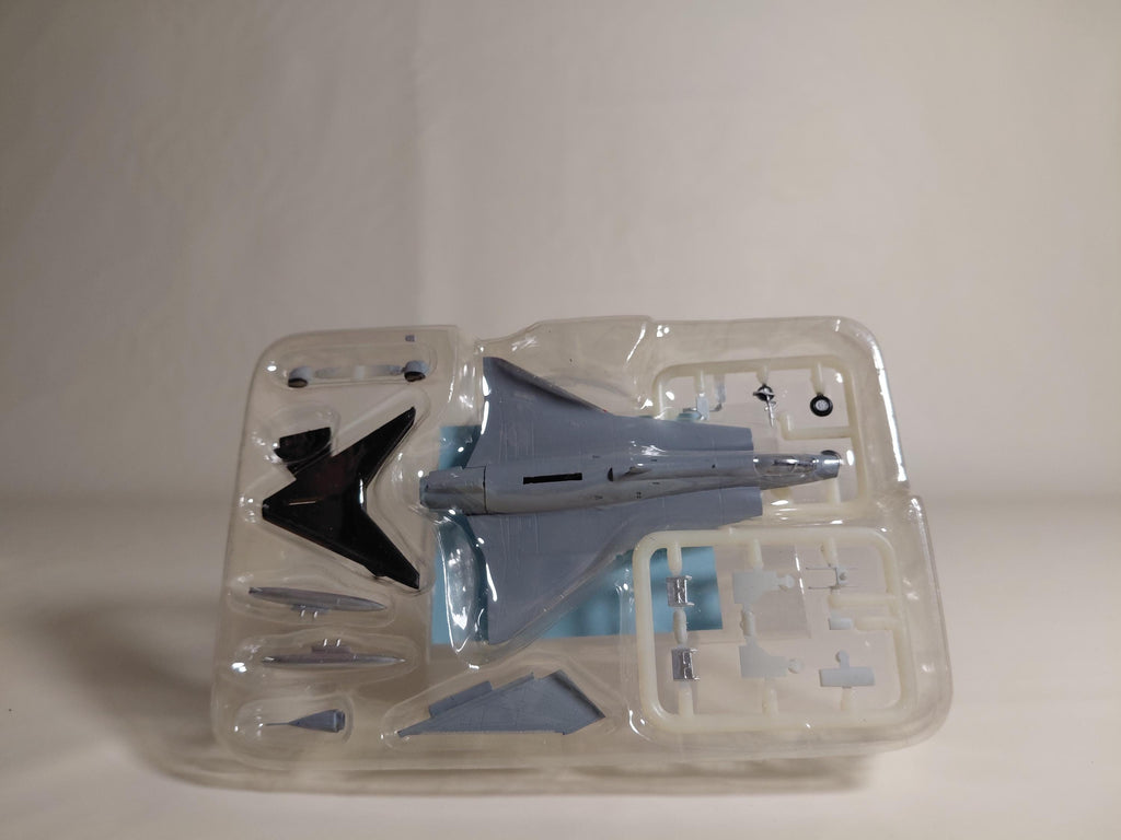 F-toys 1/144 70's Jet Swedish Air Force SAAB J35F Draken 10th FG model kit #3B
