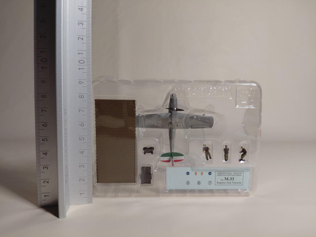 F-toys 1/144 Macchi M.33 Italian Air Force High Speed Flying School #3b