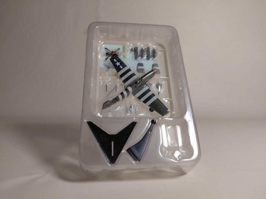 F-Toys 1/144 Aviation Fan Select #1 P-51B Mustang