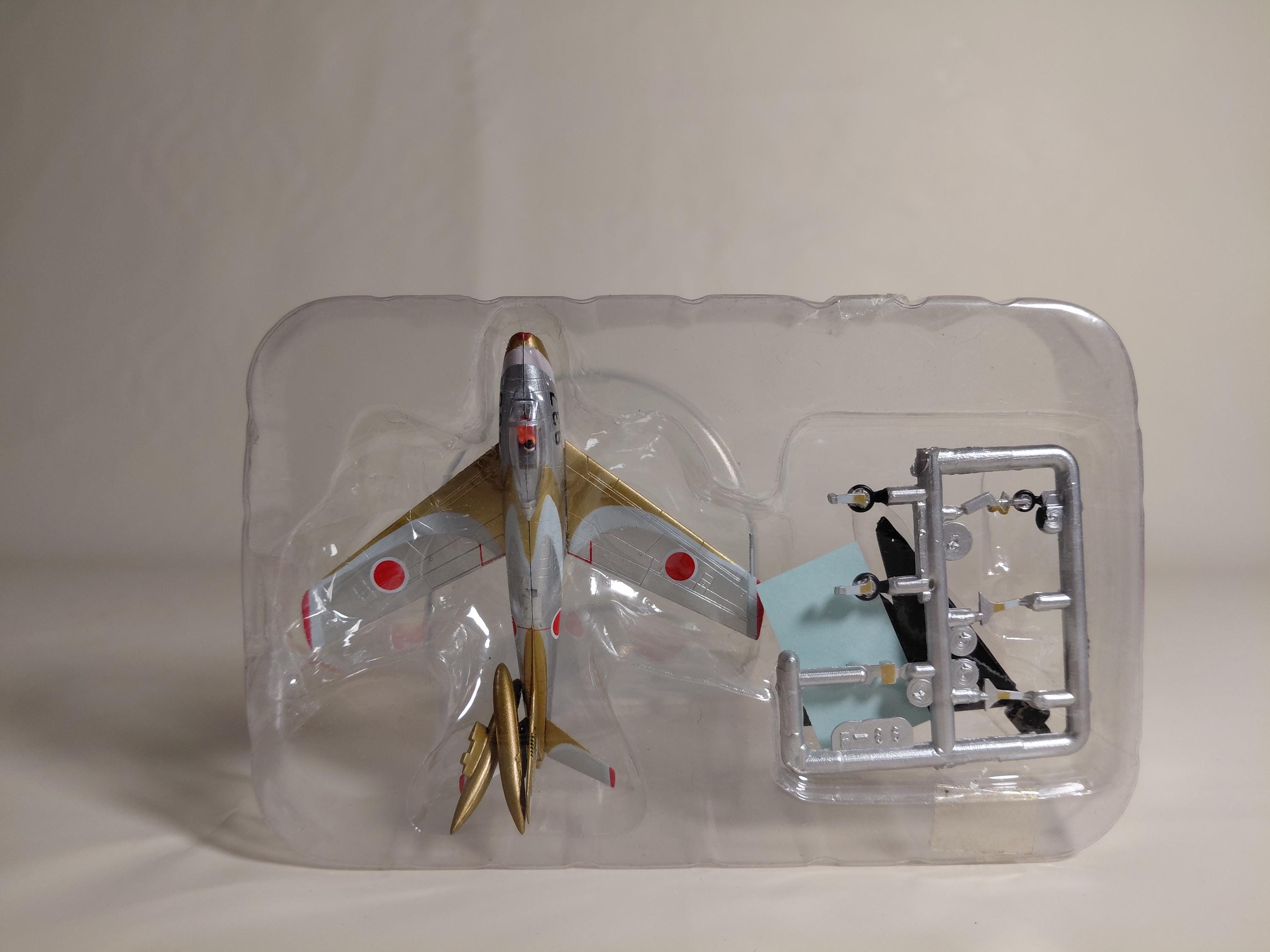 F-Toys 1/144 Blue Impulse Col. F-86F Sabre Initial Painting #1 1961-1964