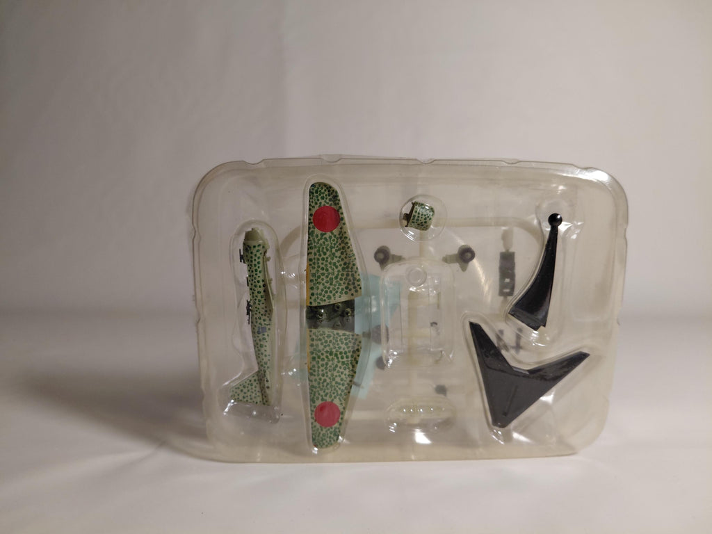 F-toys Wing Kit Collection vol.5 1/144 #2C Type 99 Military Reconnaissance/Attack Aircraft (Ki-51) 44th Squadron