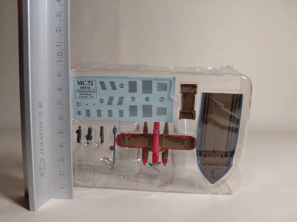 1/144 F-Toys Macchi MC.72 MM181 ”1934 World speed record establishment