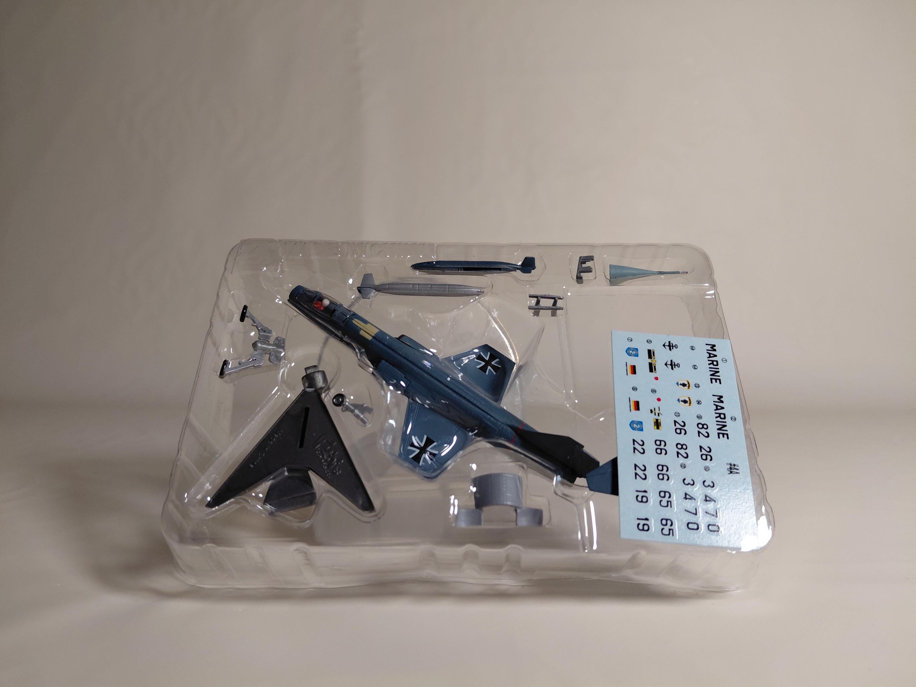 F-toys 1/144 Acroteam Collection 2 #4A F-104 Starfighter West German Navy Hiking's MFG2