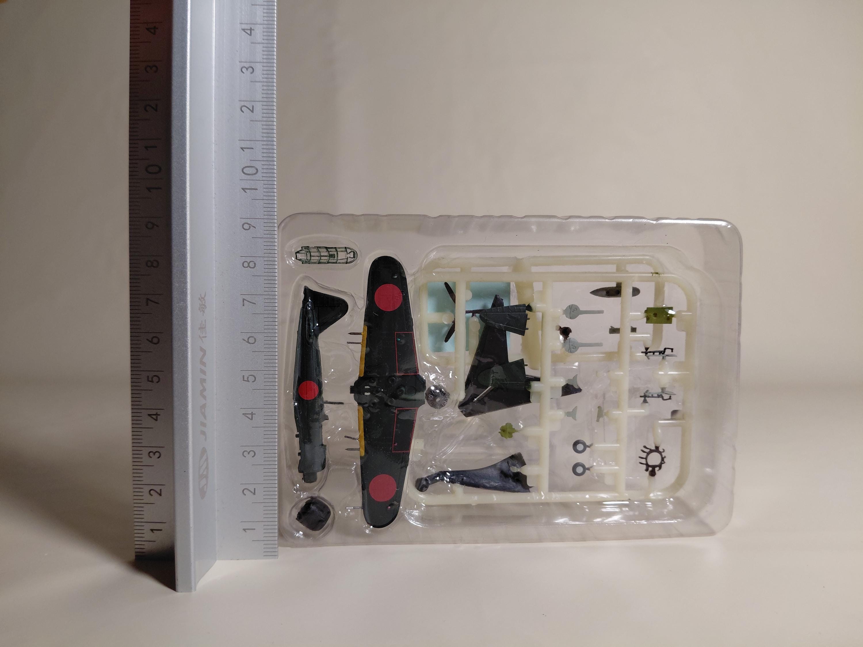 F-toys 1/144 Wing Kit Collection VS4 Zero Fighter Type 52 Hei #1S Secret 332nd Naval Air Group