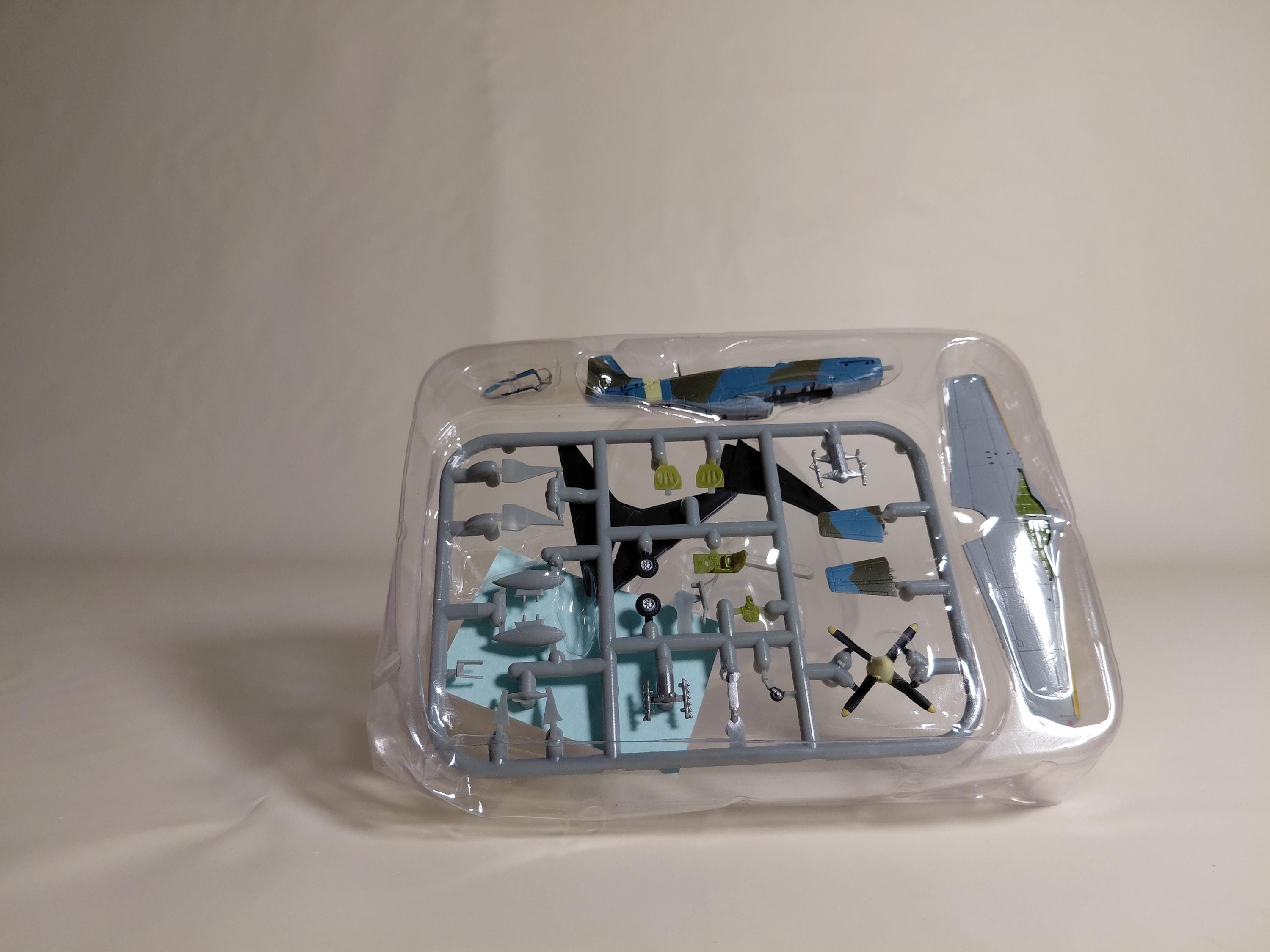F-Toys 1/144 Wing Kit Collection VS1 #2H P-51D Mustang Royal Air Force