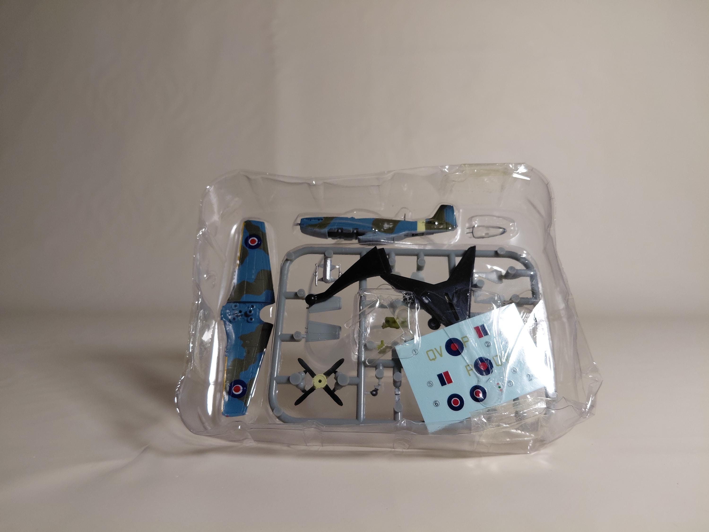 F-Toys 1/144 Wing Kit Collection VS1 #2H P-51D Mustang Royal Air Force